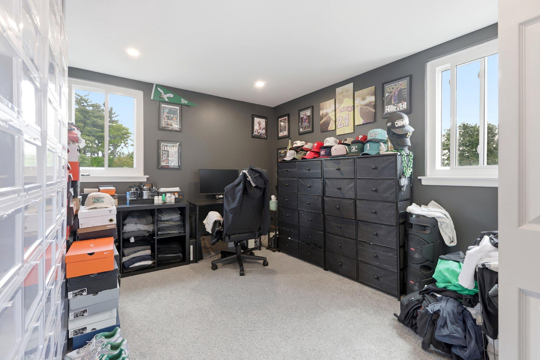 BUSTLETON - Residential