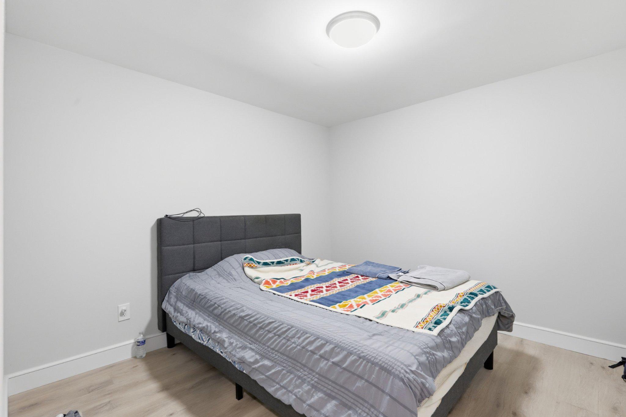 BUSTLETON - Residential