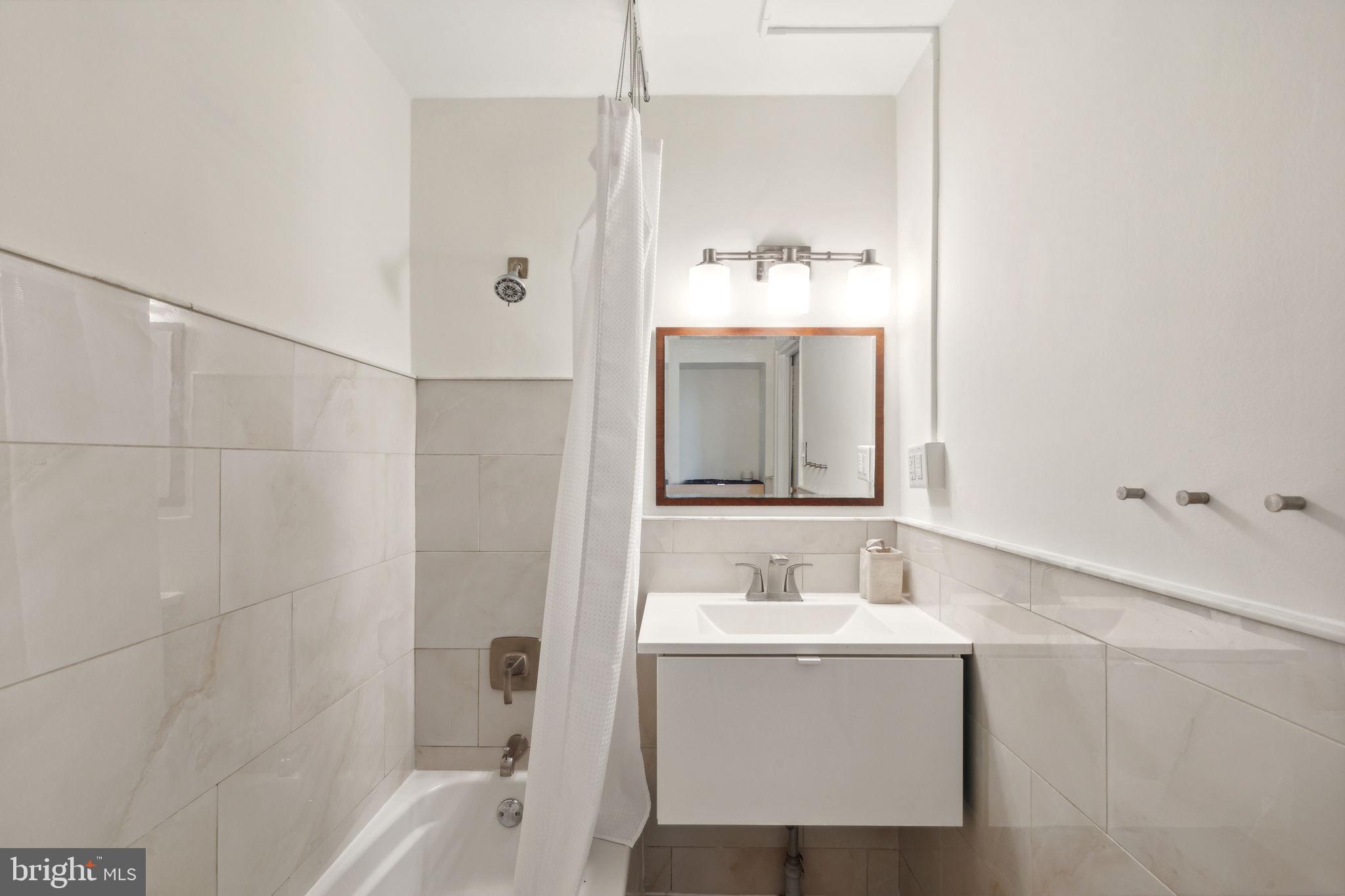 ART MUSEUM AREA - Residential