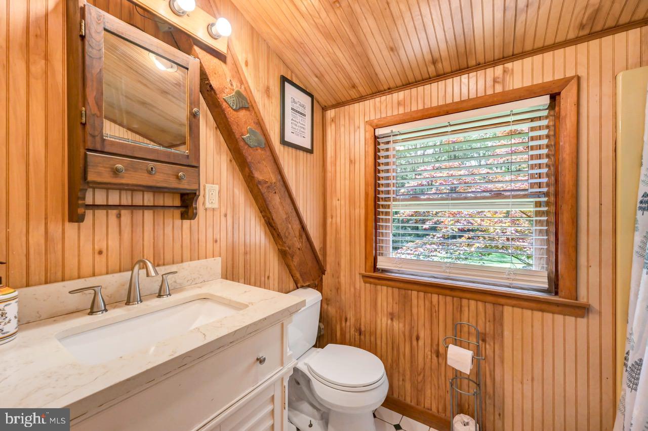 PLEASANT VALLEY ESTATES - Residential