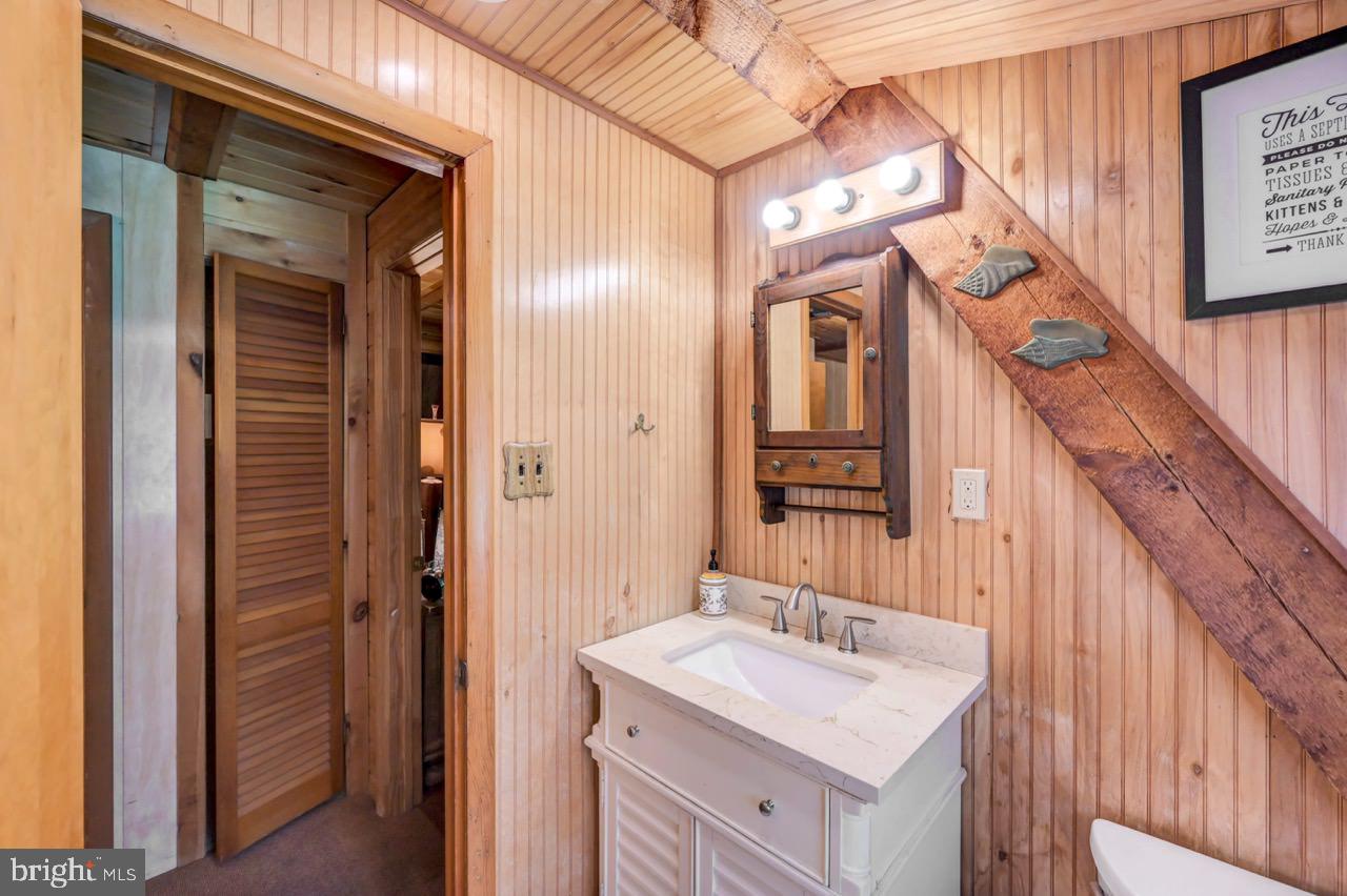 PLEASANT VALLEY ESTATES - Residential