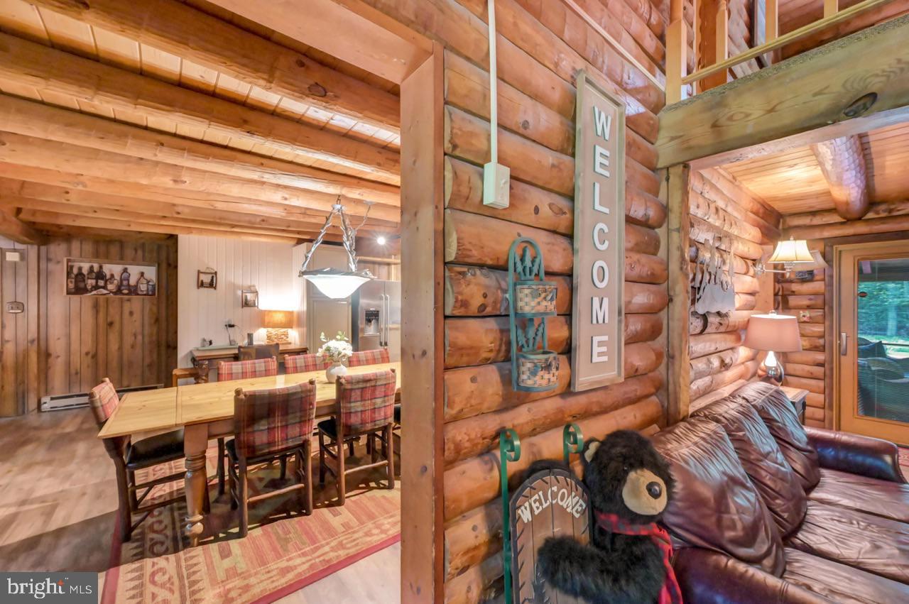 PLEASANT VALLEY ESTATES - Residential