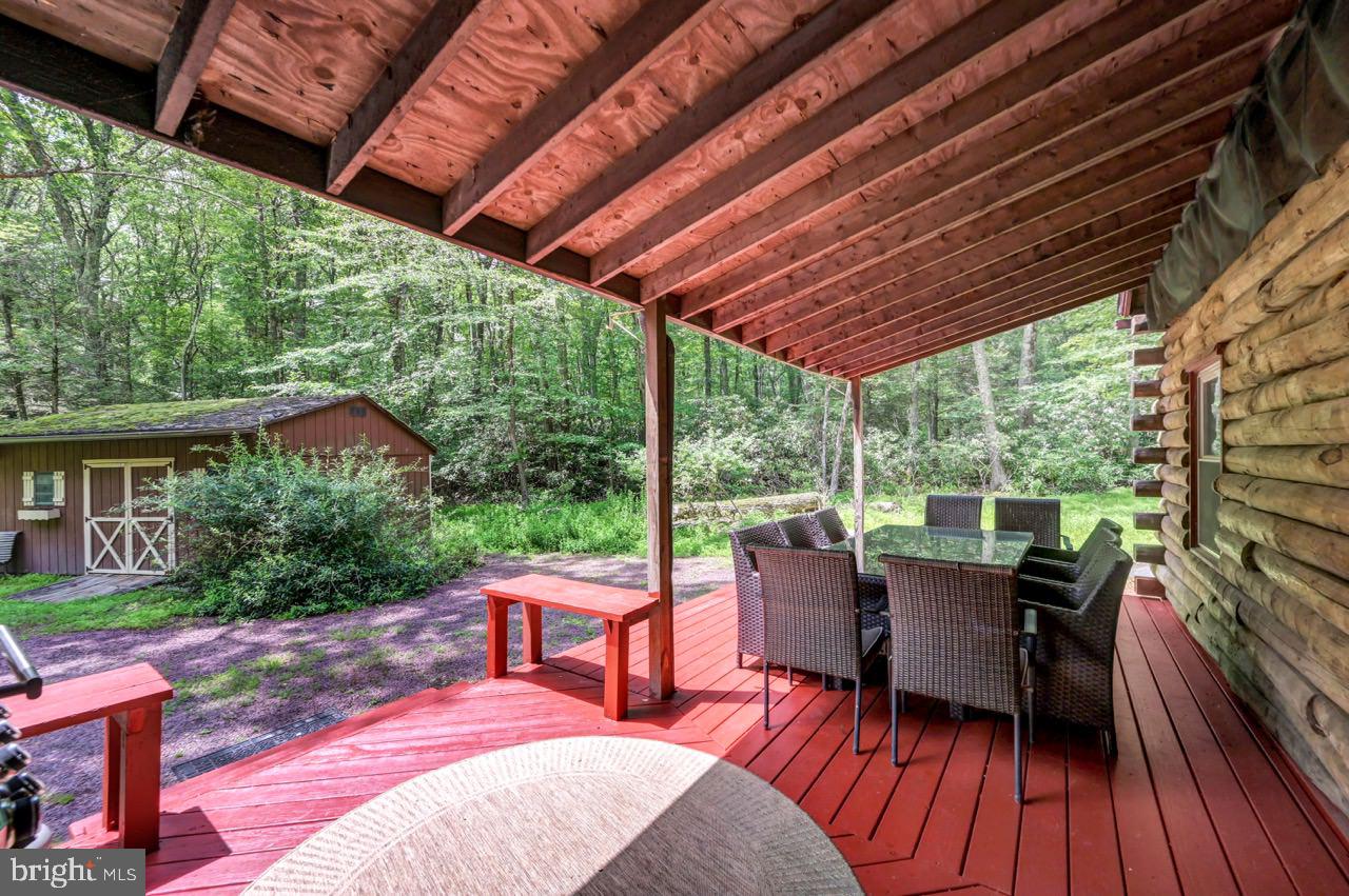 PLEASANT VALLEY ESTATES - Residential