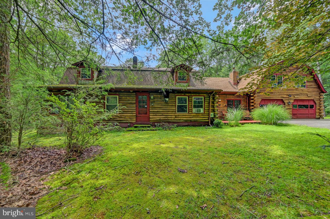 PLEASANT VALLEY ESTATES - Residential