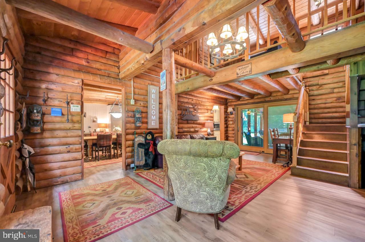 PLEASANT VALLEY ESTATES - Residential