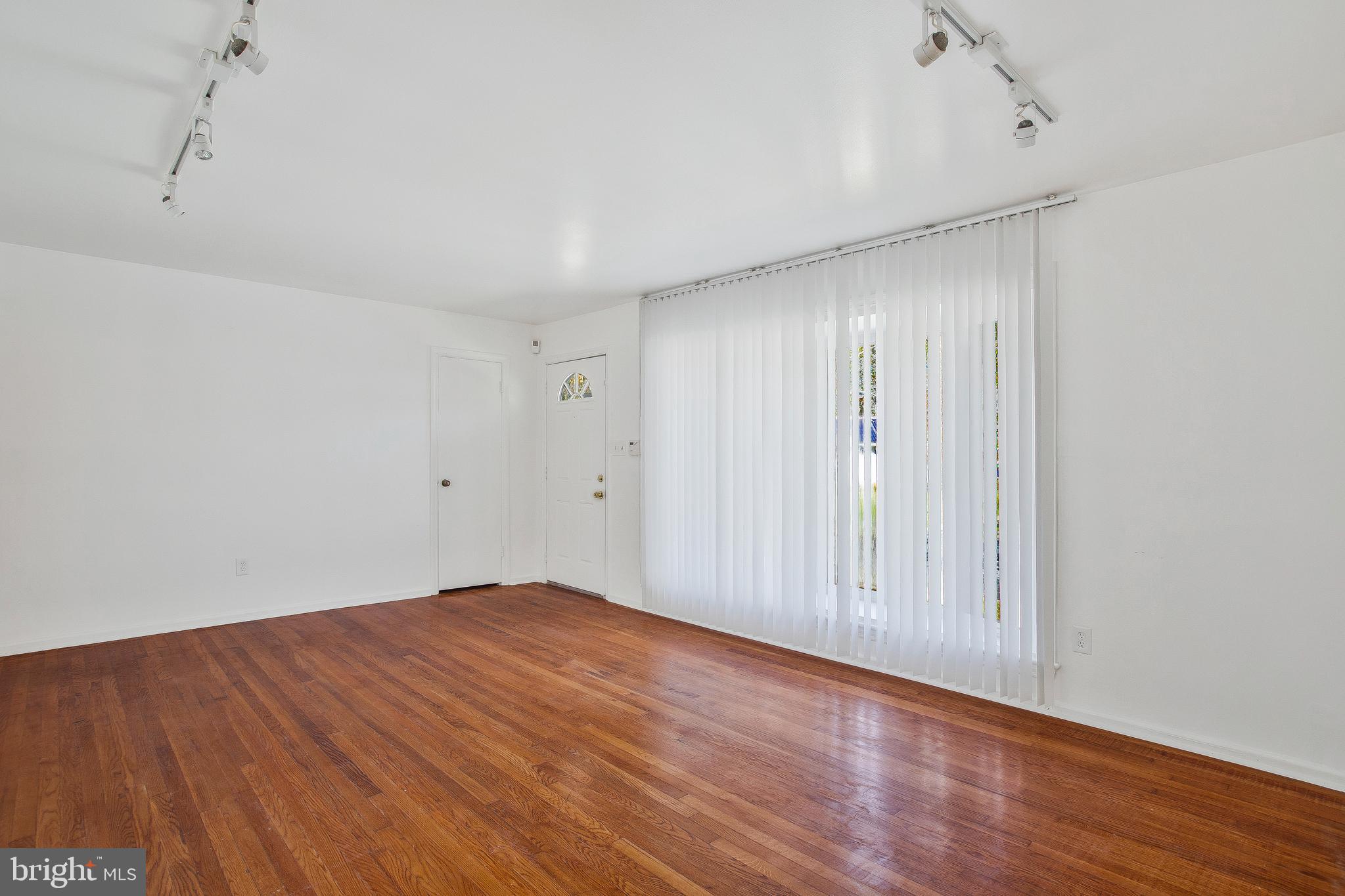 CARROLLTON - Residential