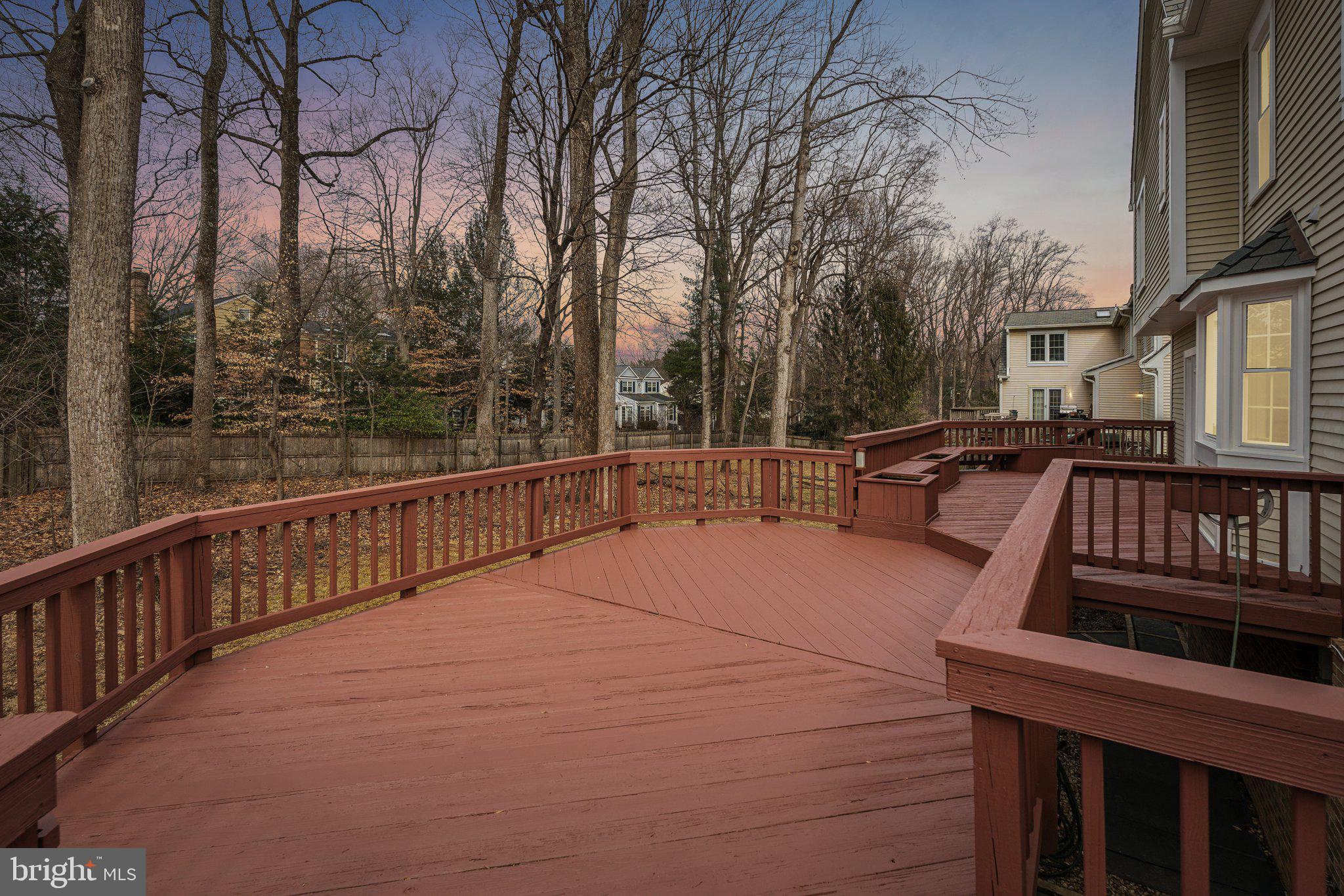 RIVER FALLS - Residential