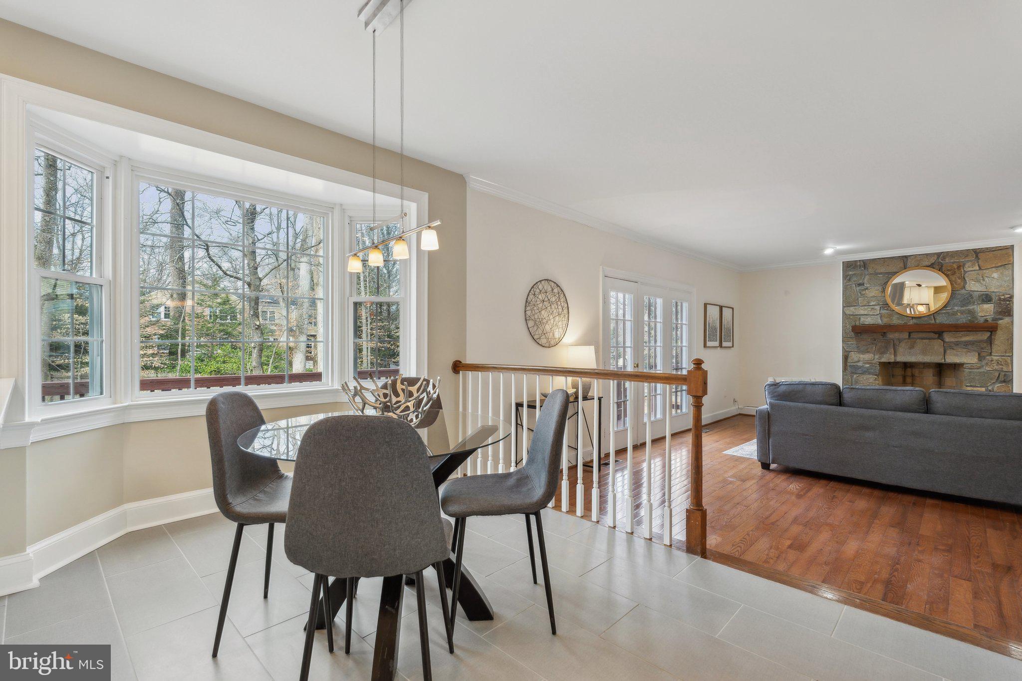 RIVER FALLS - Residential