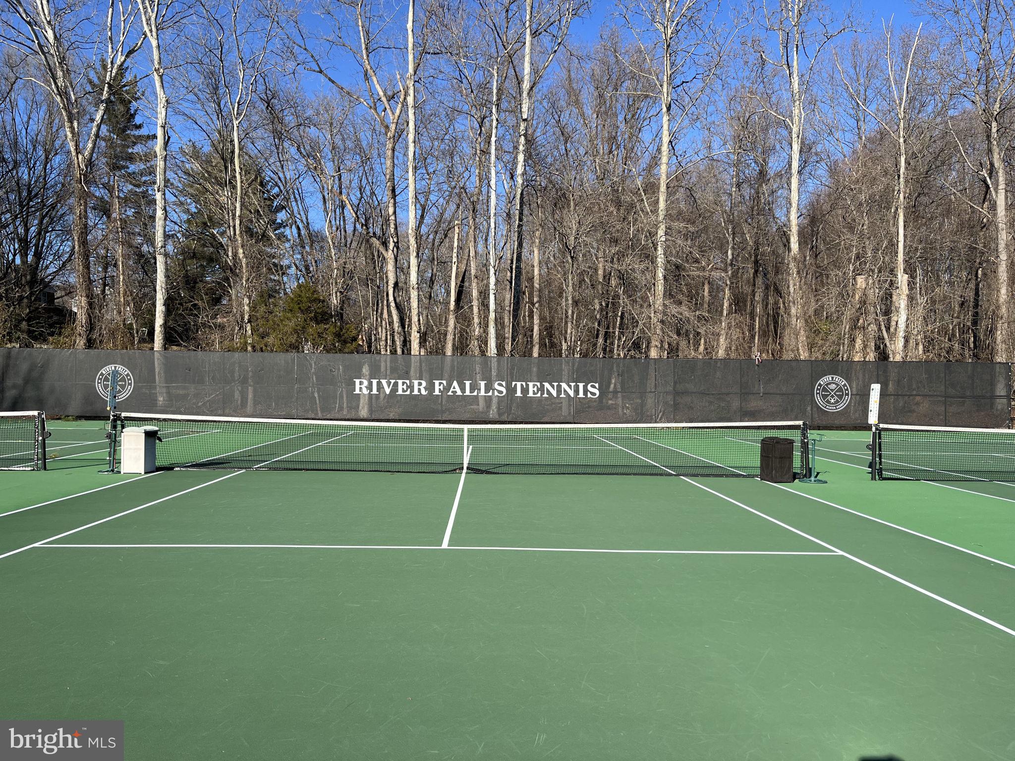 RIVER FALLS - Residential