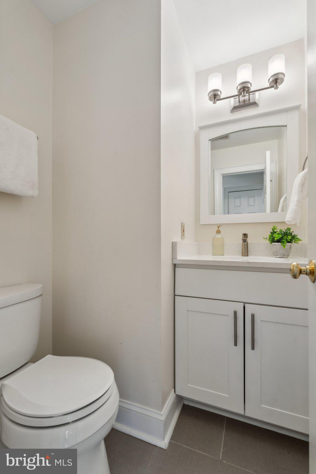 RIVER FALLS - Residential