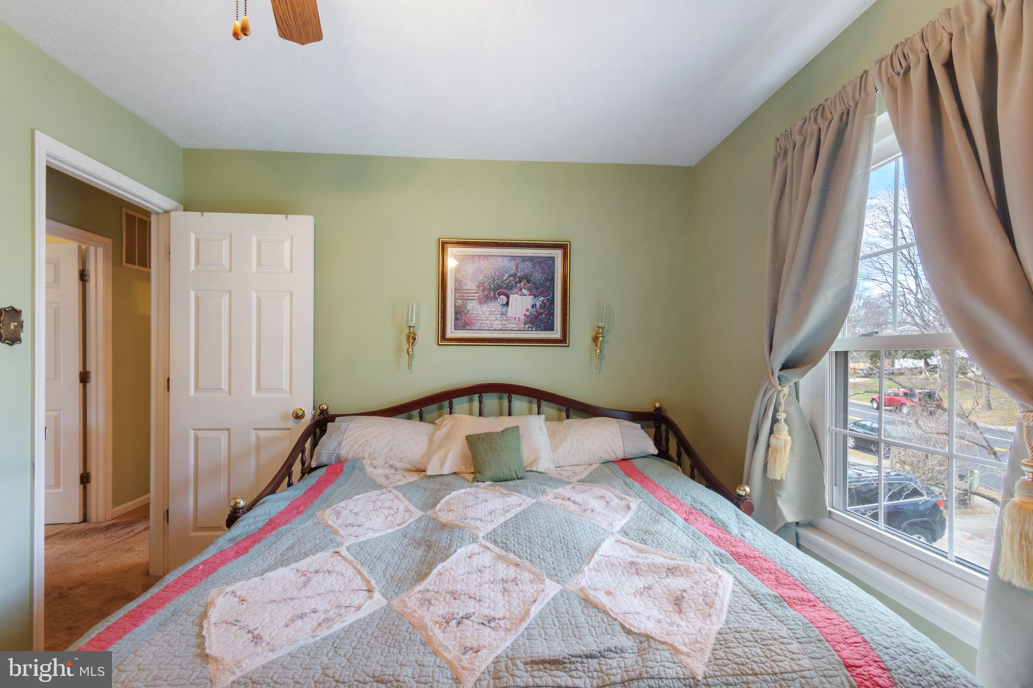 HILLTOP - Residential