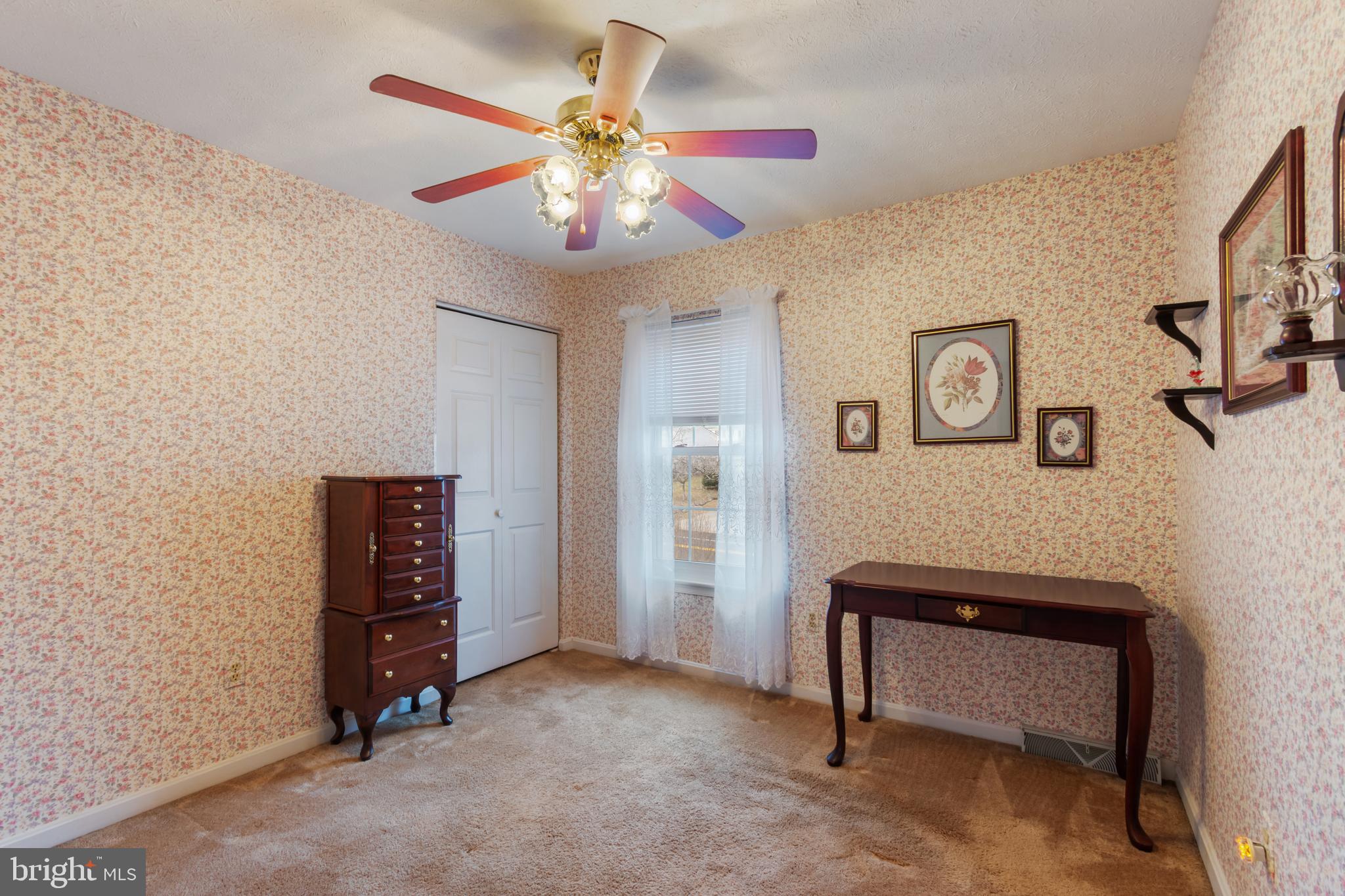 HILLTOP - Residential