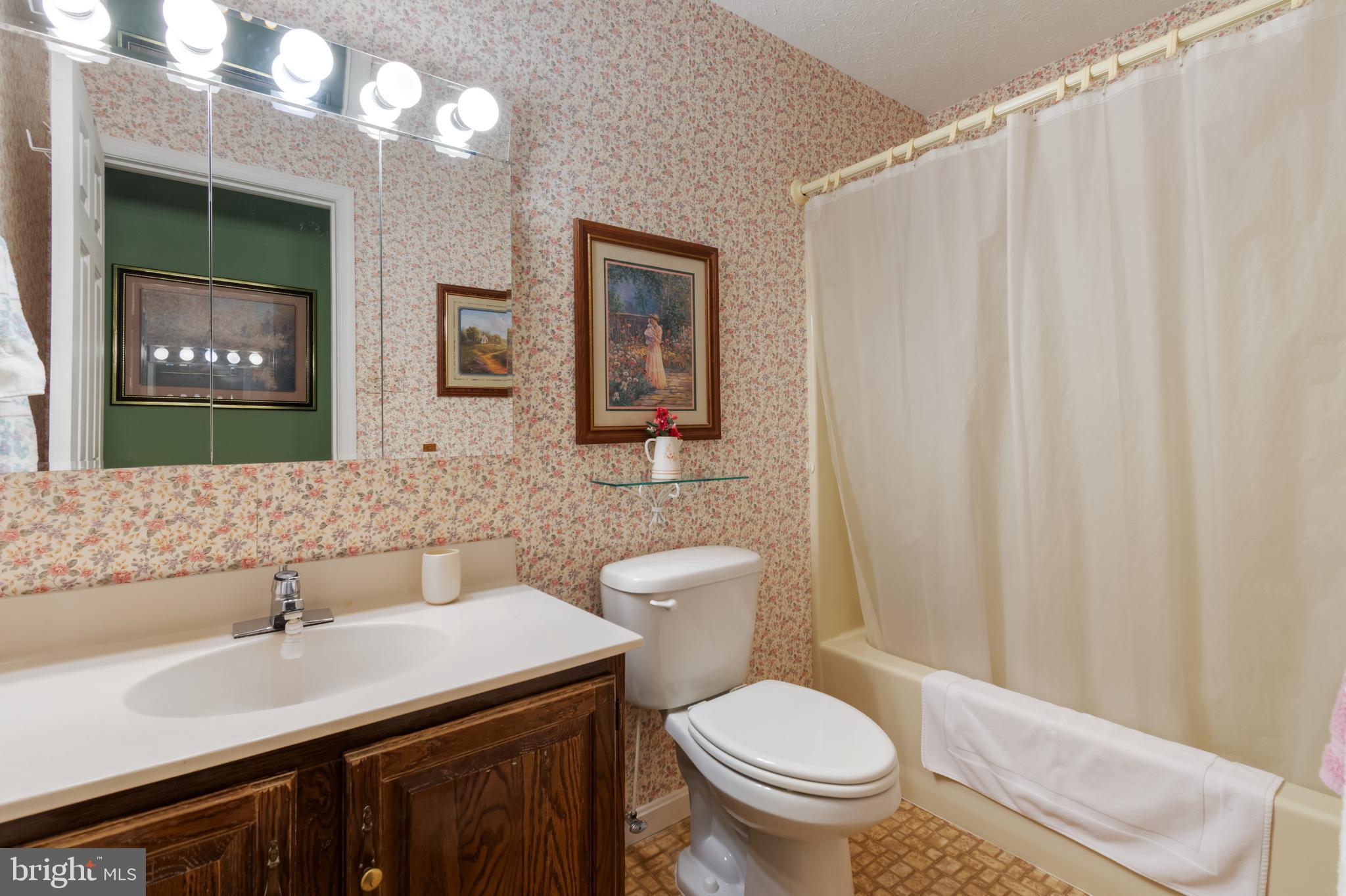 HILLTOP - Residential