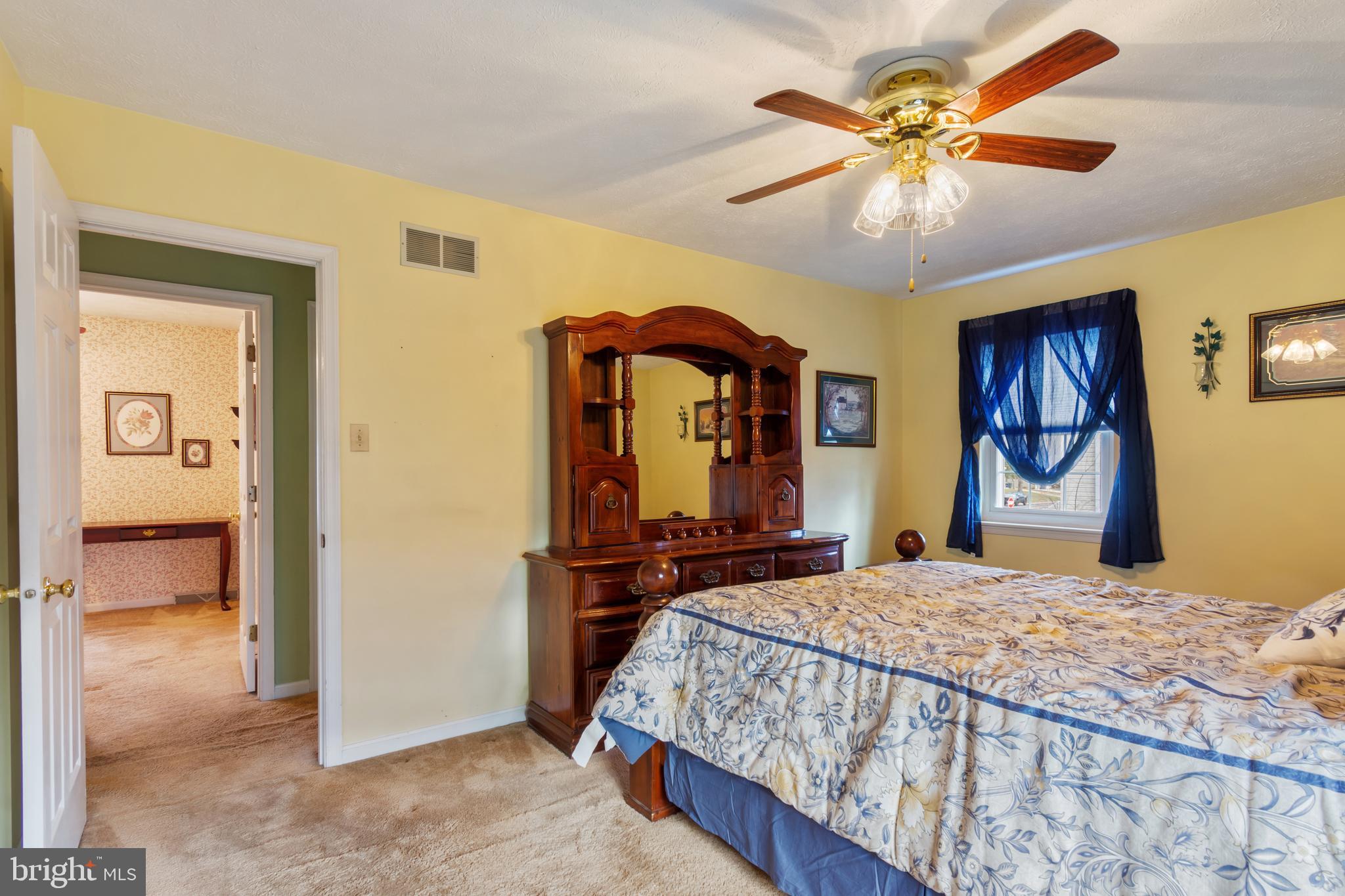 HILLTOP - Residential