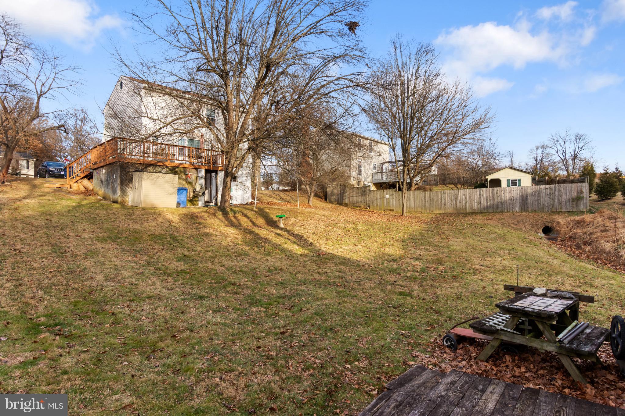 HILLTOP - Residential