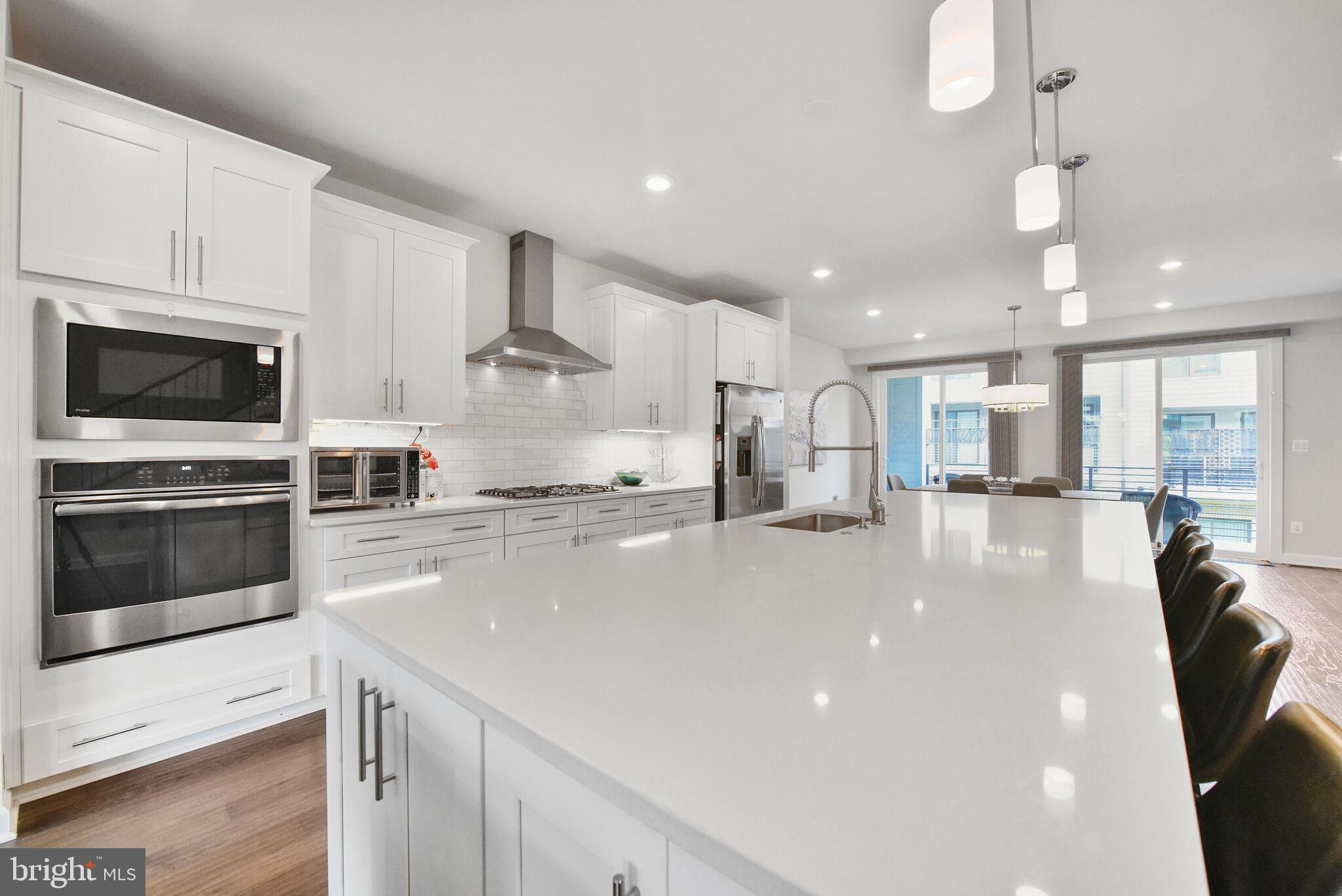 VILLAGE AT LEESBURG - Residential