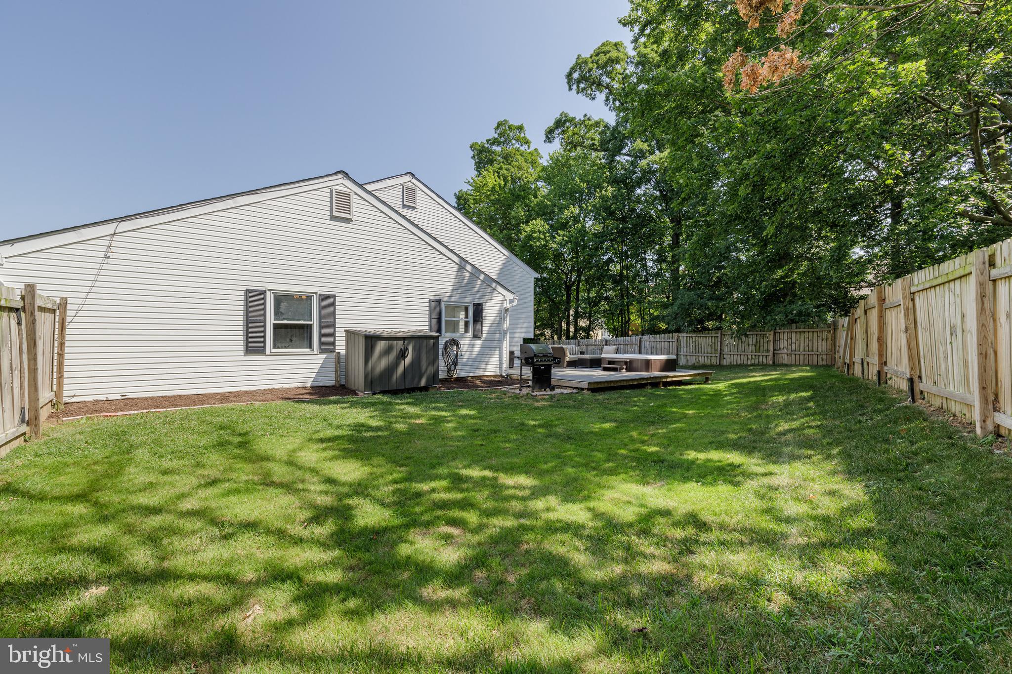 KINGS COURT - Residential