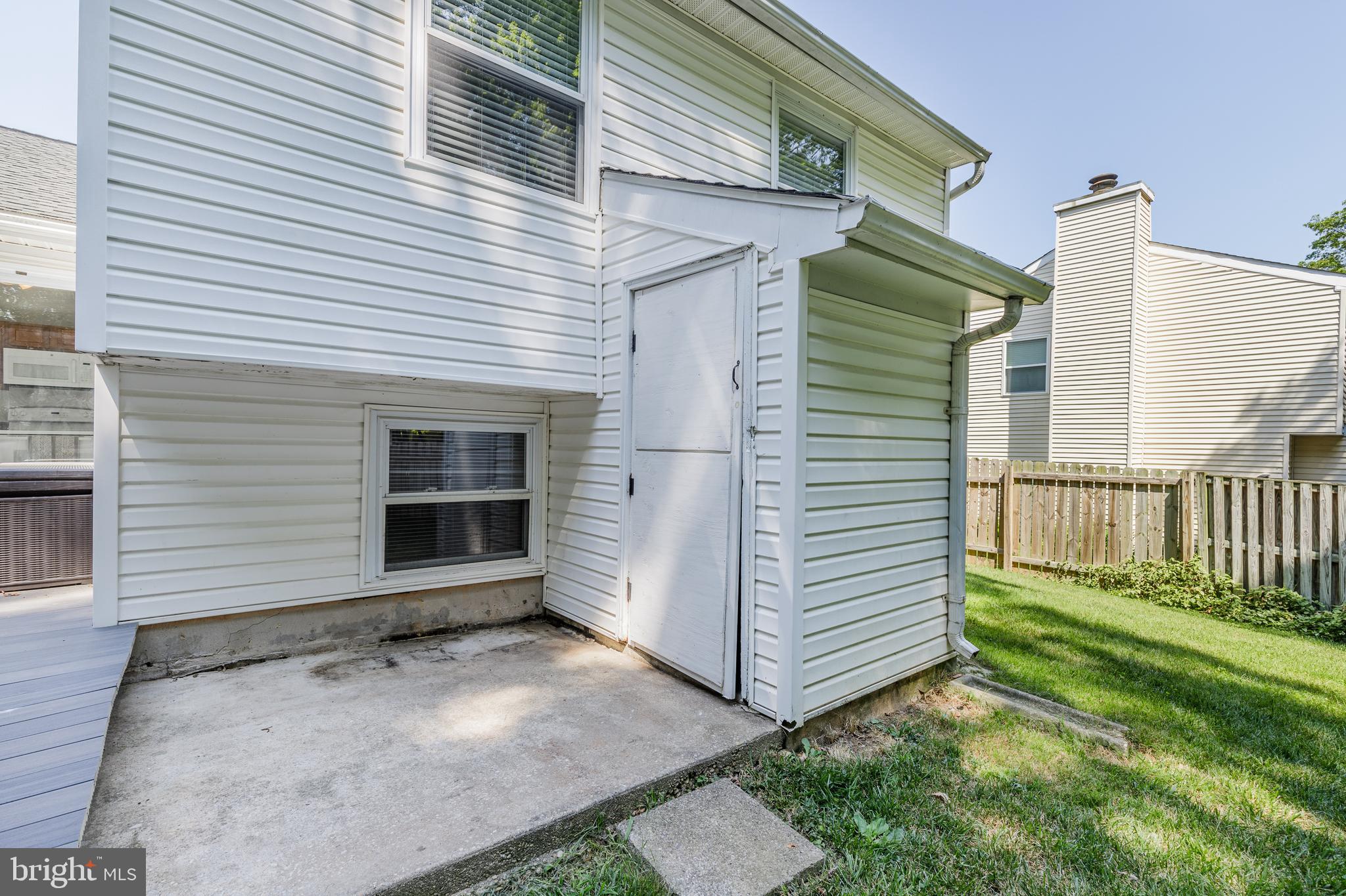 KINGS COURT - Residential