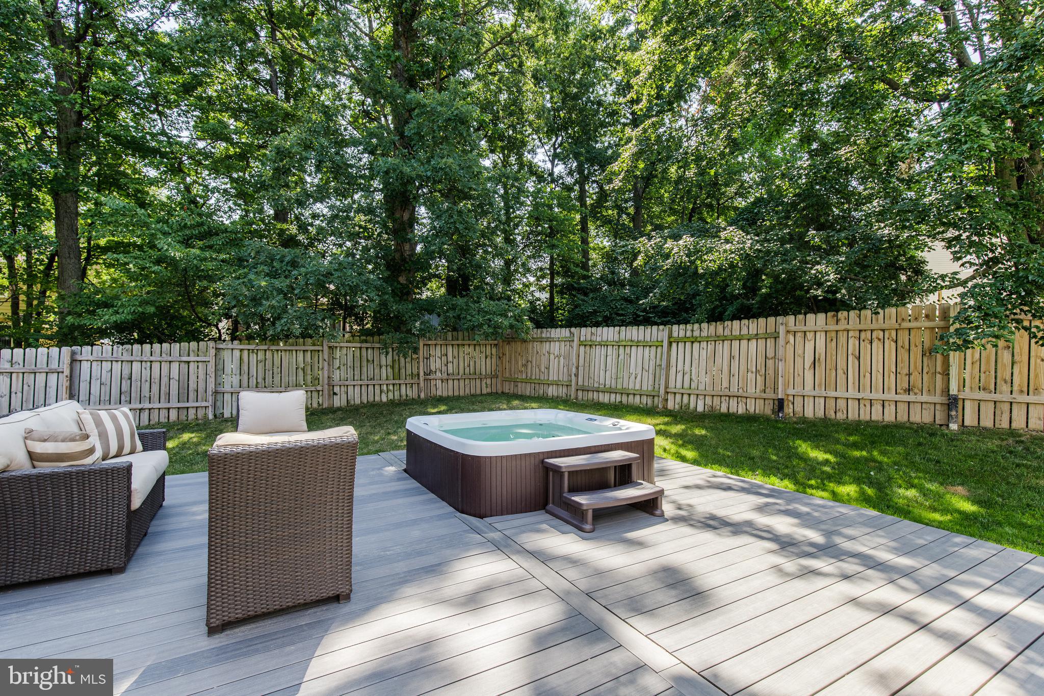 KINGS COURT - Residential