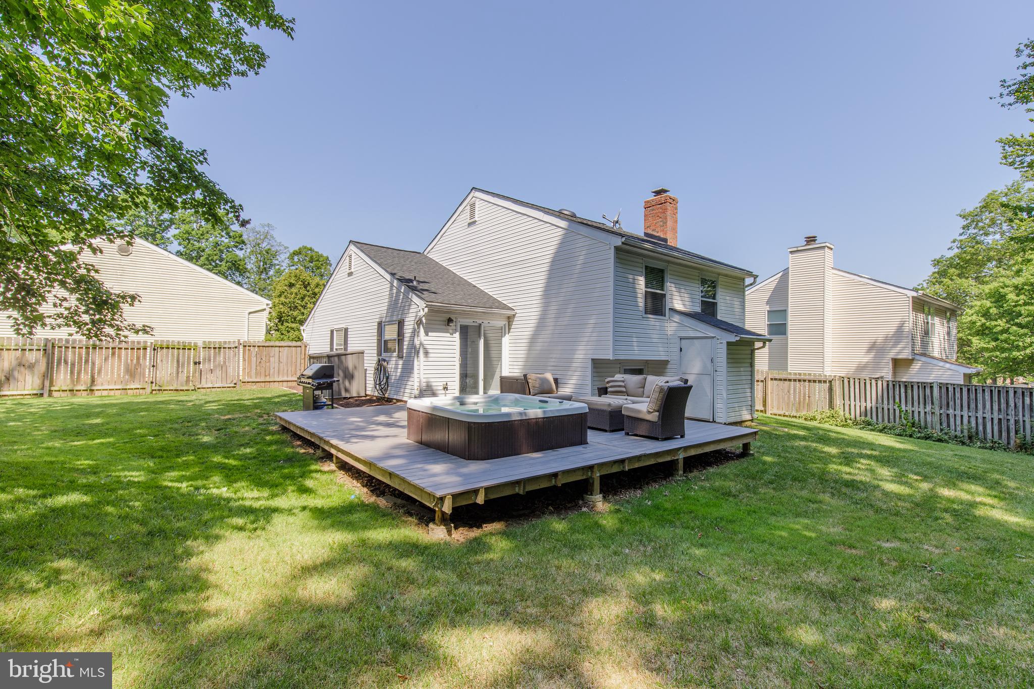 KINGS COURT - Residential