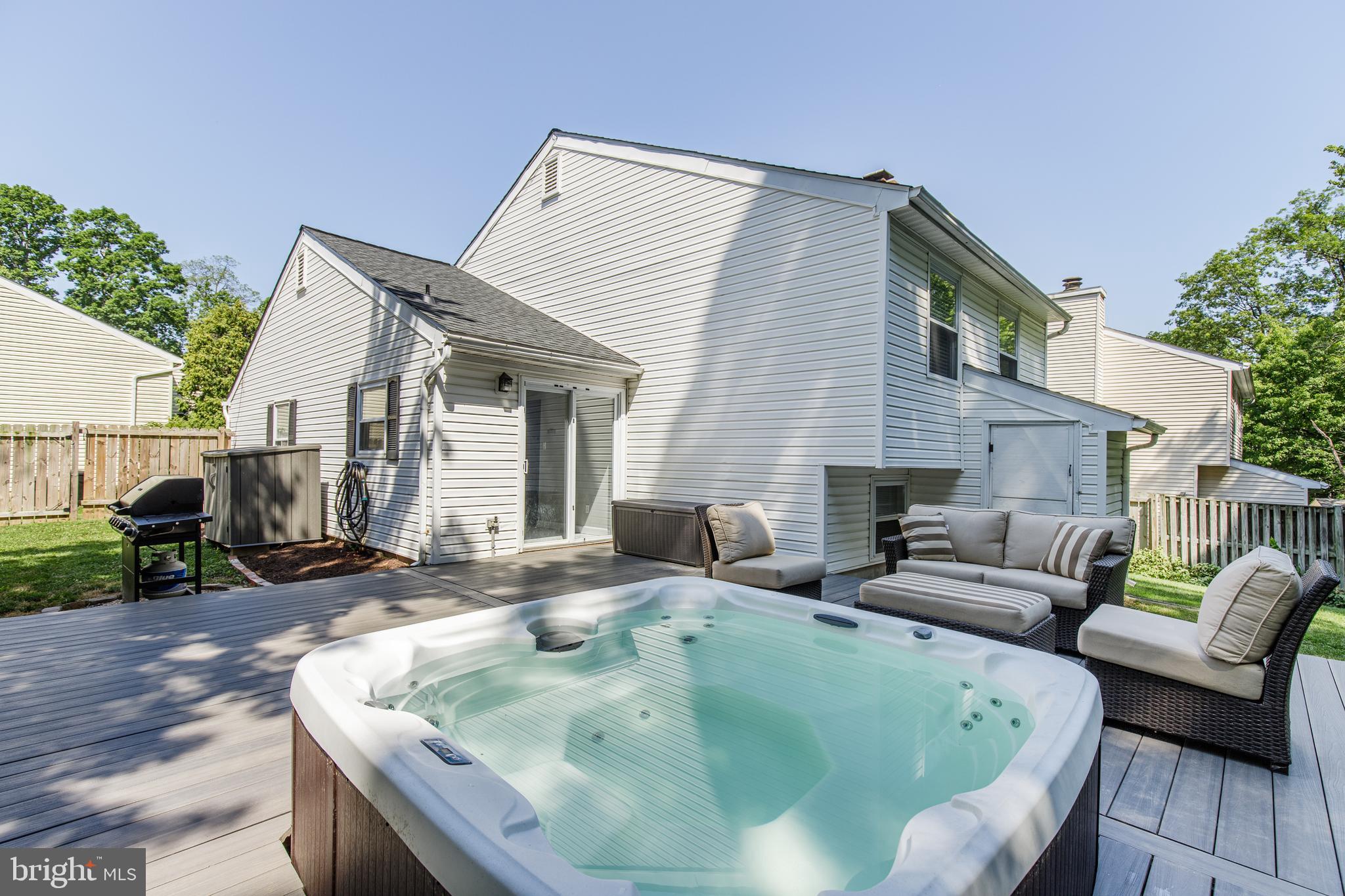 KINGS COURT - Residential