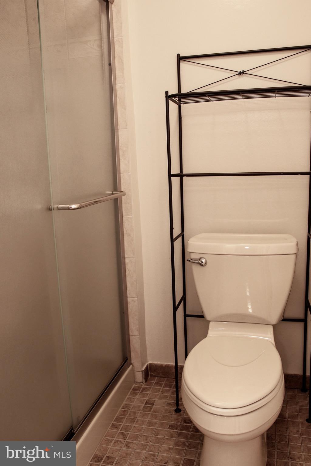 POTOMAC FAIRWAYS - Residential Lease