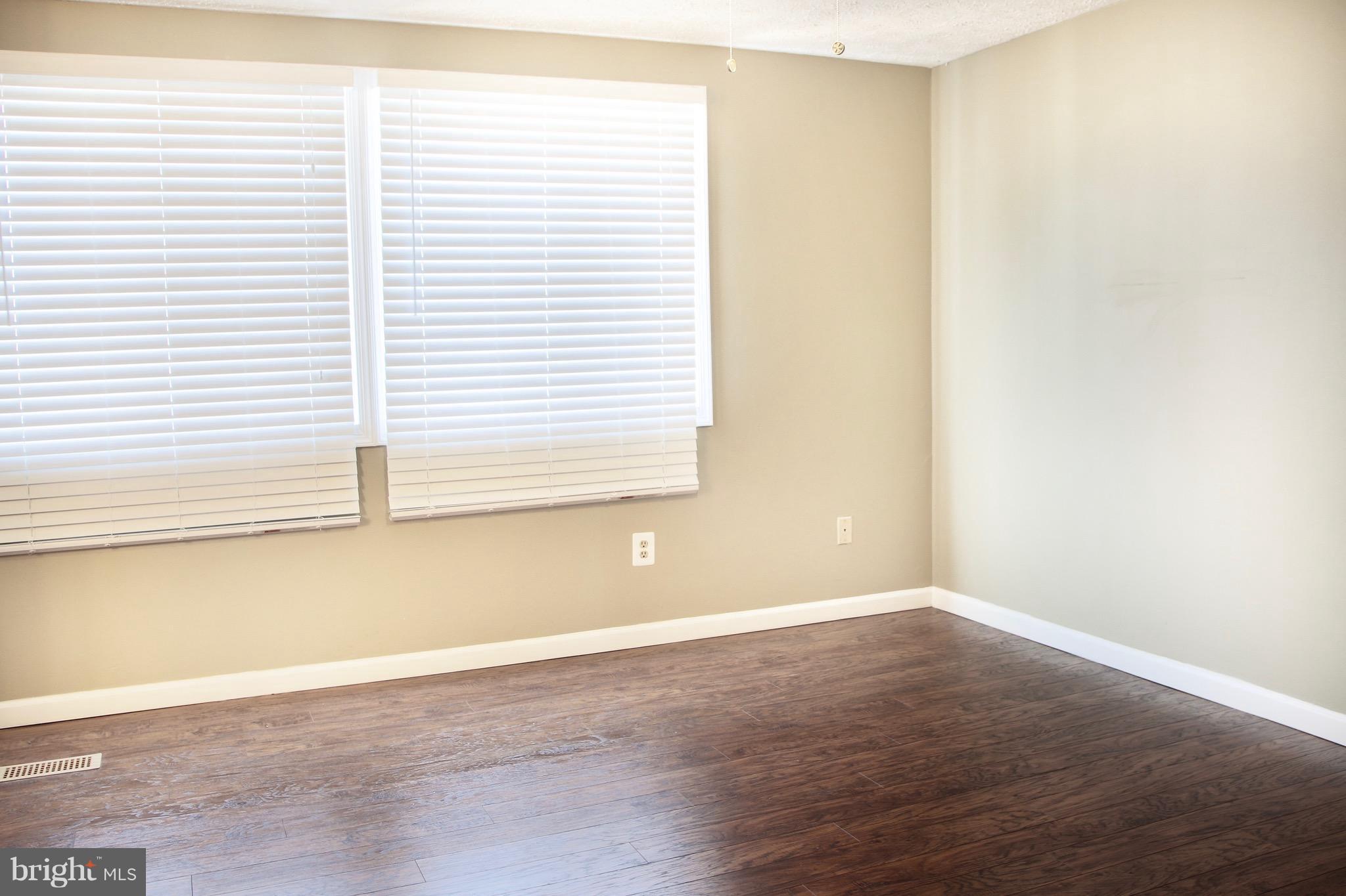 POTOMAC FAIRWAYS - Residential Lease