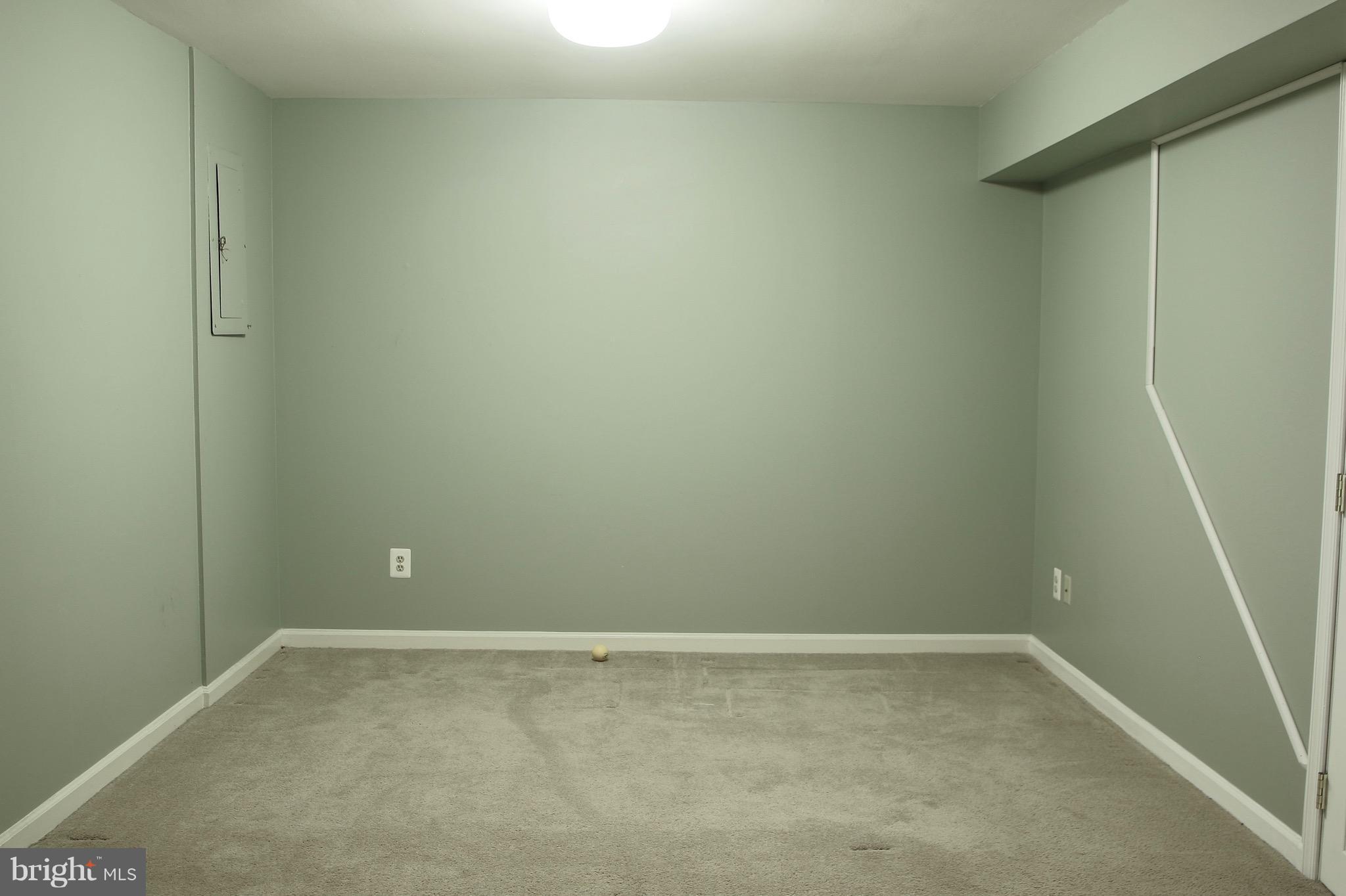 POTOMAC FAIRWAYS - Residential Lease