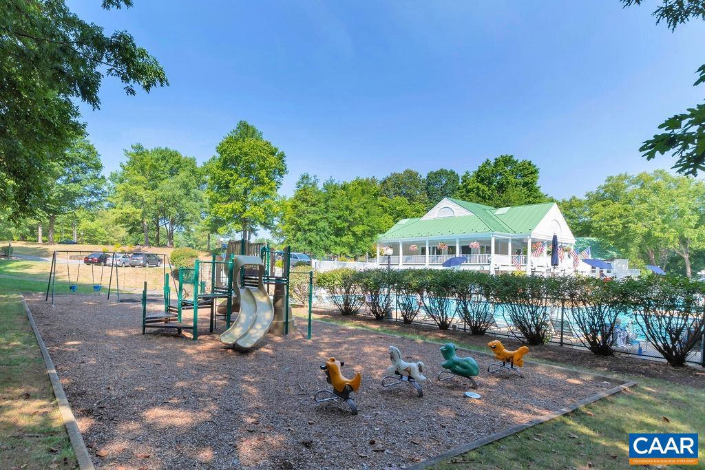 FOREST LAKES - Residential