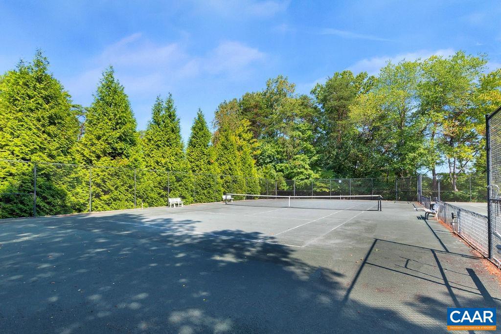 FOREST LAKES - Residential