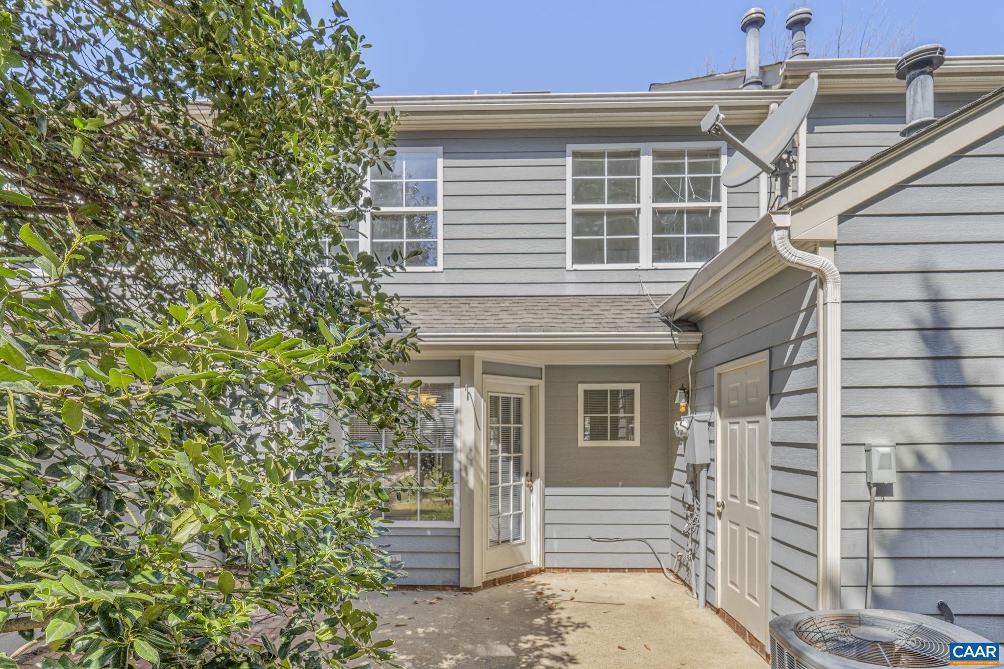 FOREST LAKES - Residential