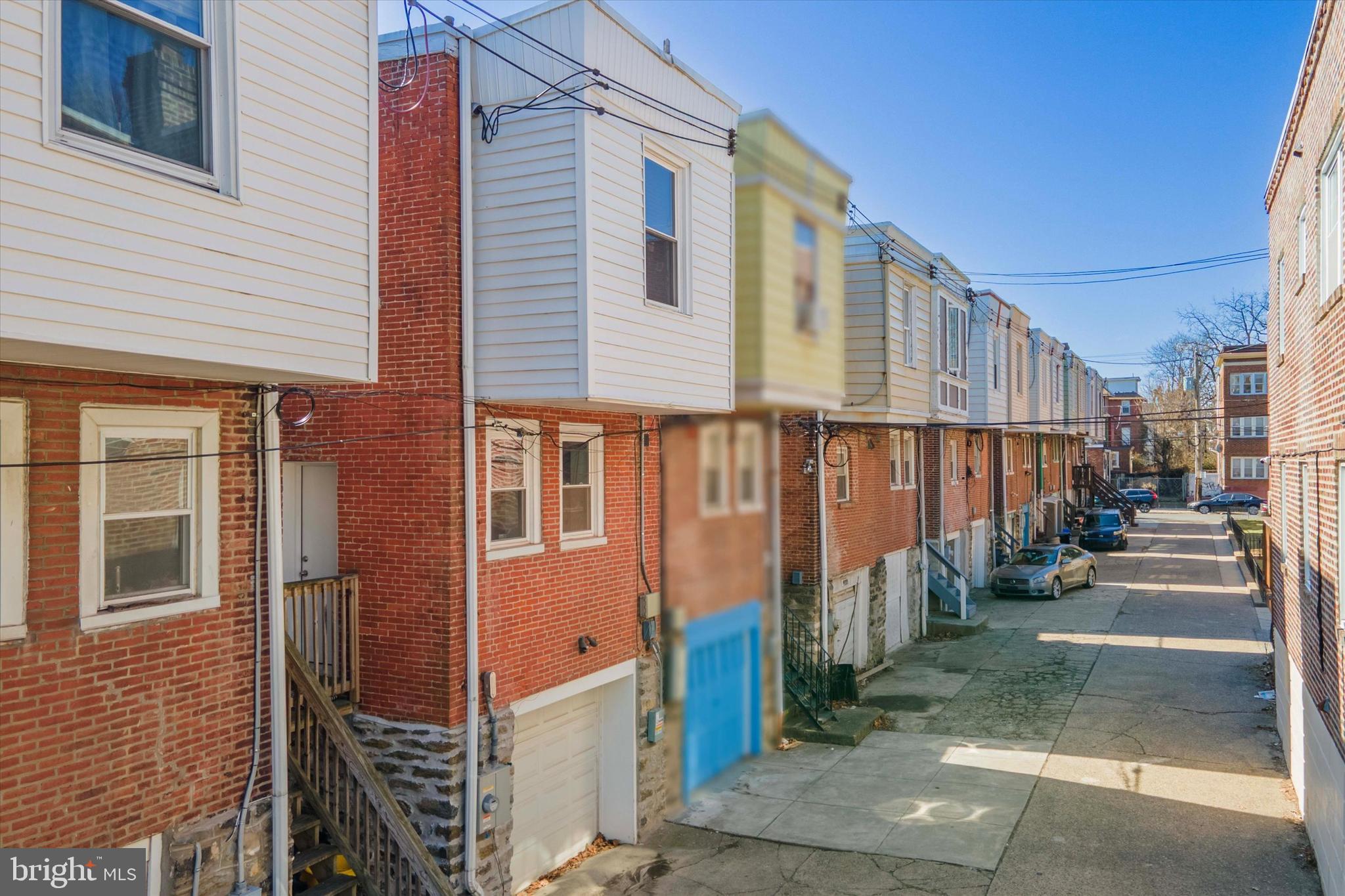 UNIVERSITY CITY - Residential