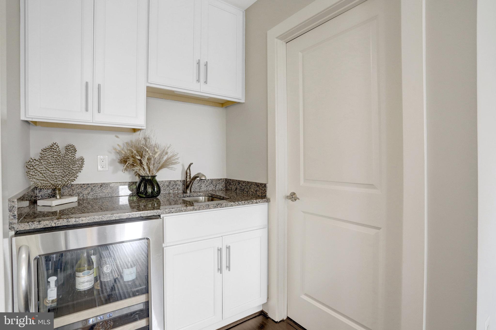 POTOMAC YARD - Residential