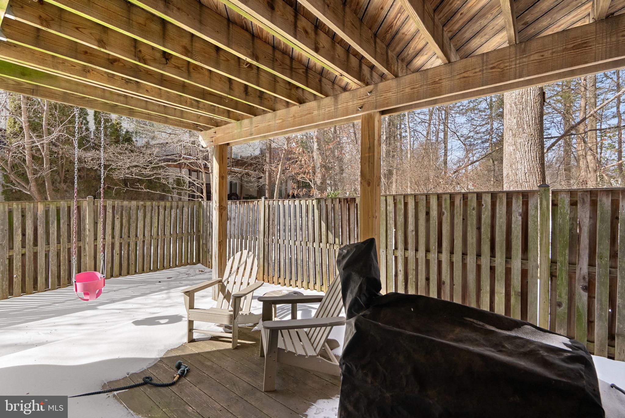 JAMES CREEK - Residential