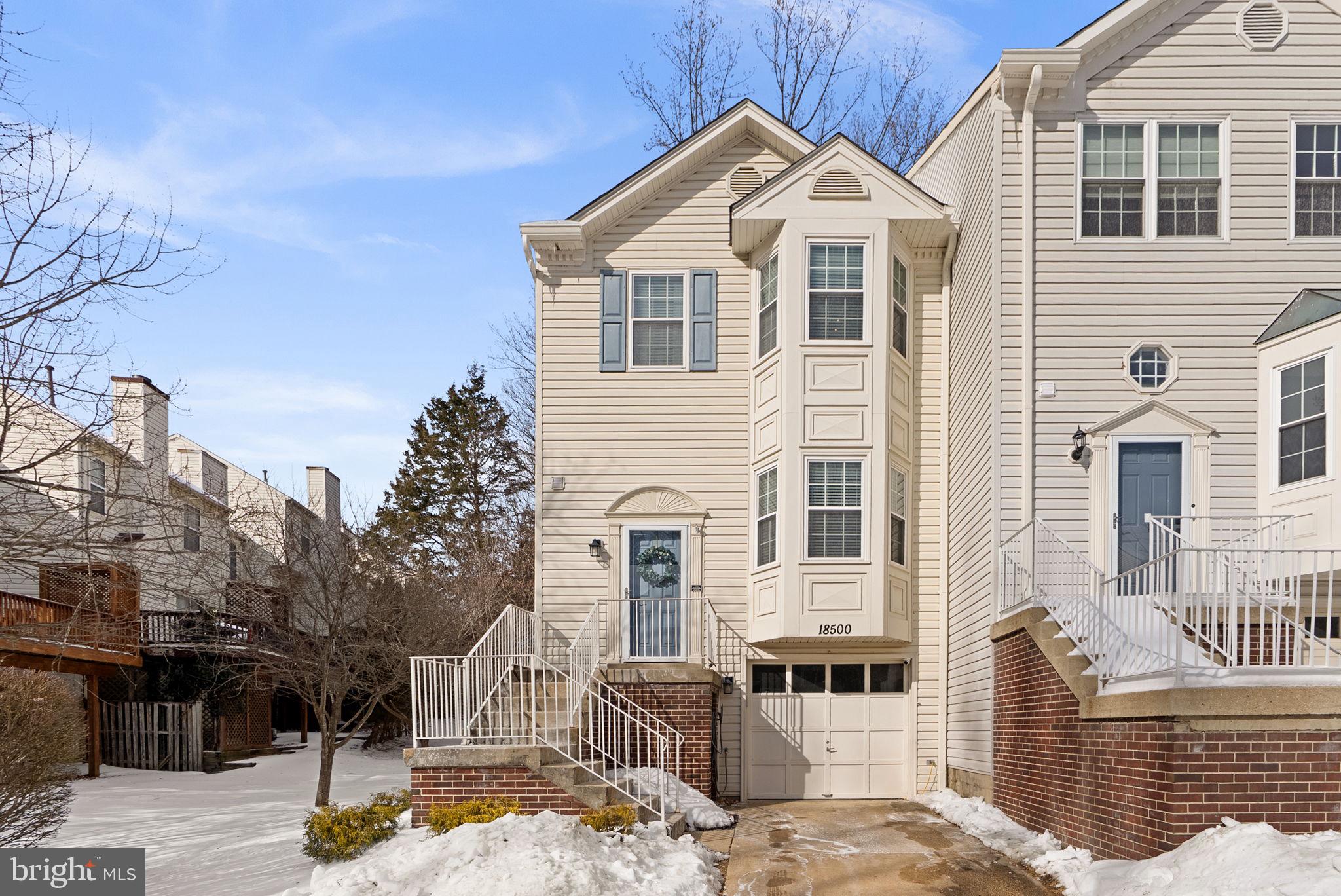 JAMES CREEK - Residential