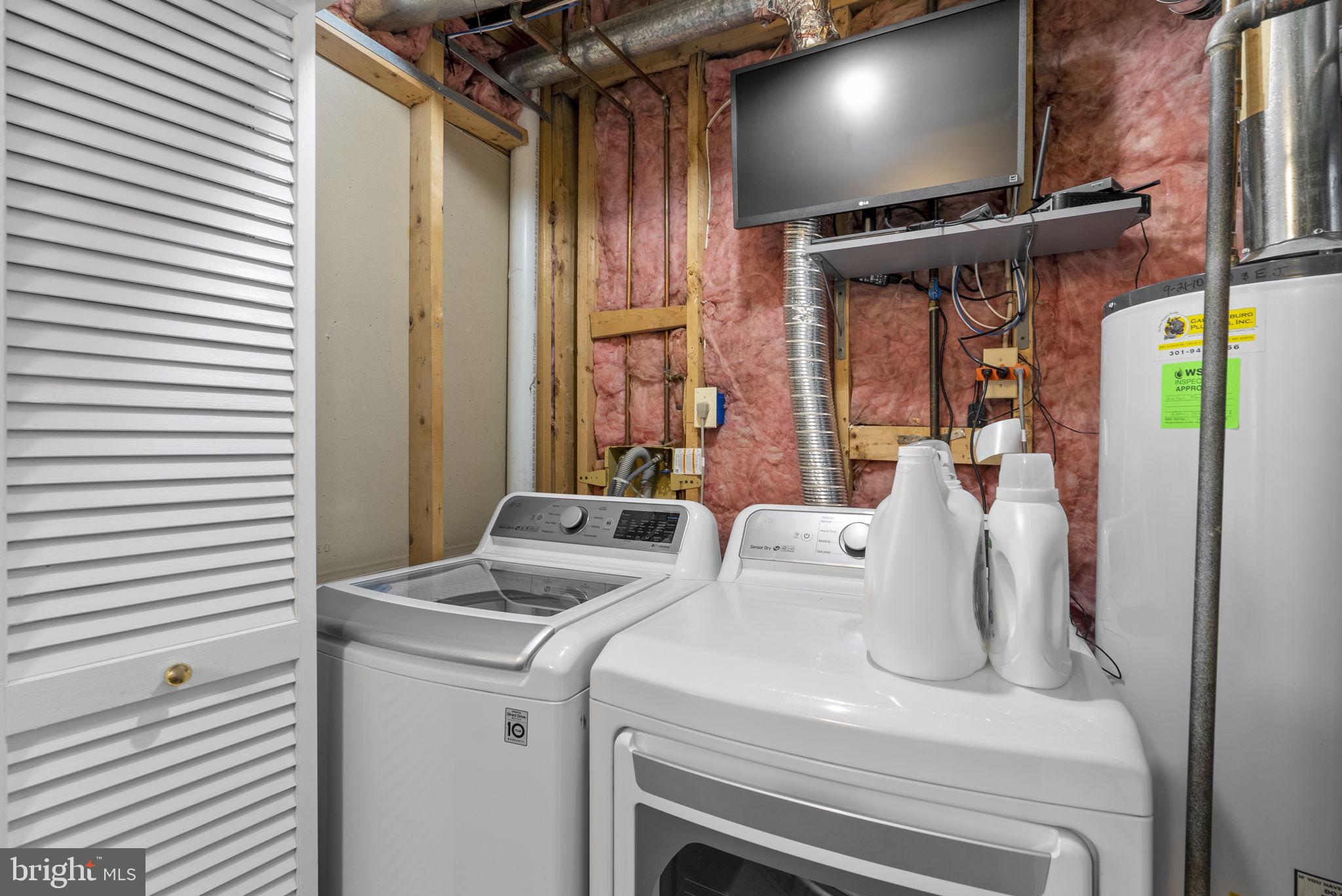 JAMES CREEK - Residential