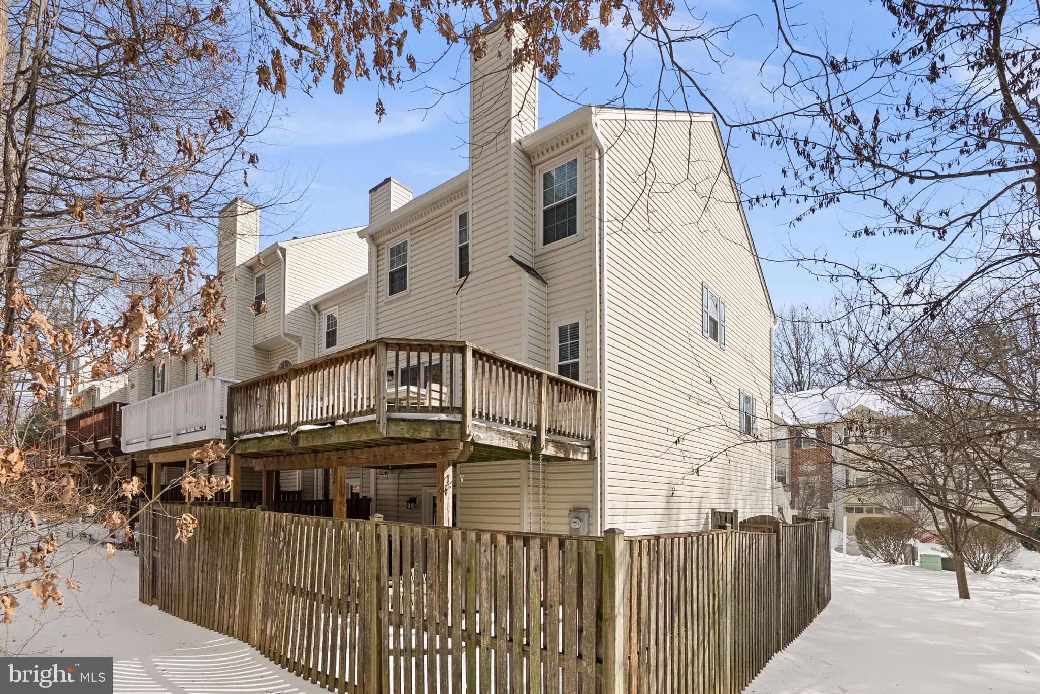 JAMES CREEK - Residential