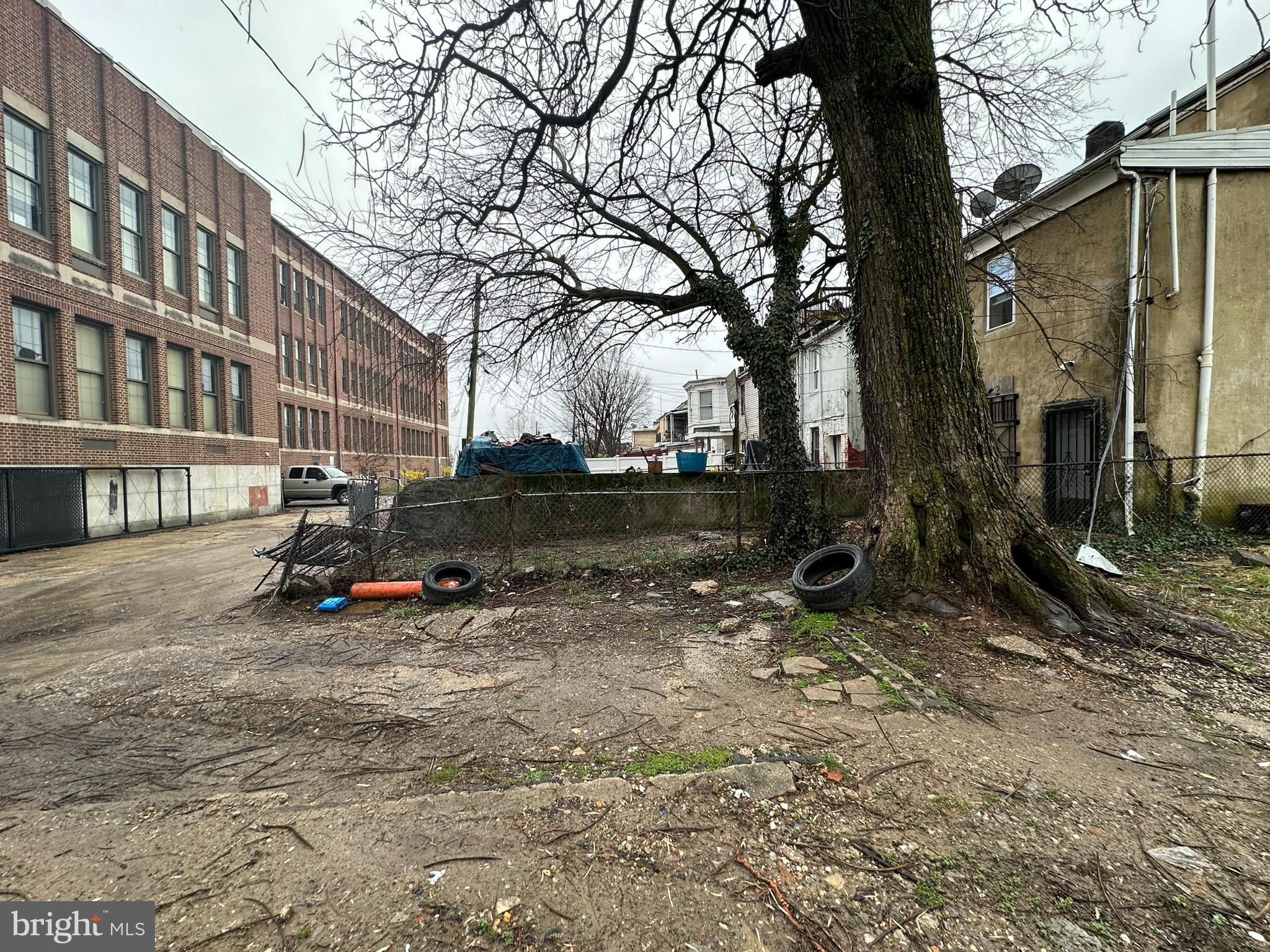 SANDTOWN-WINCHESTER - Residential