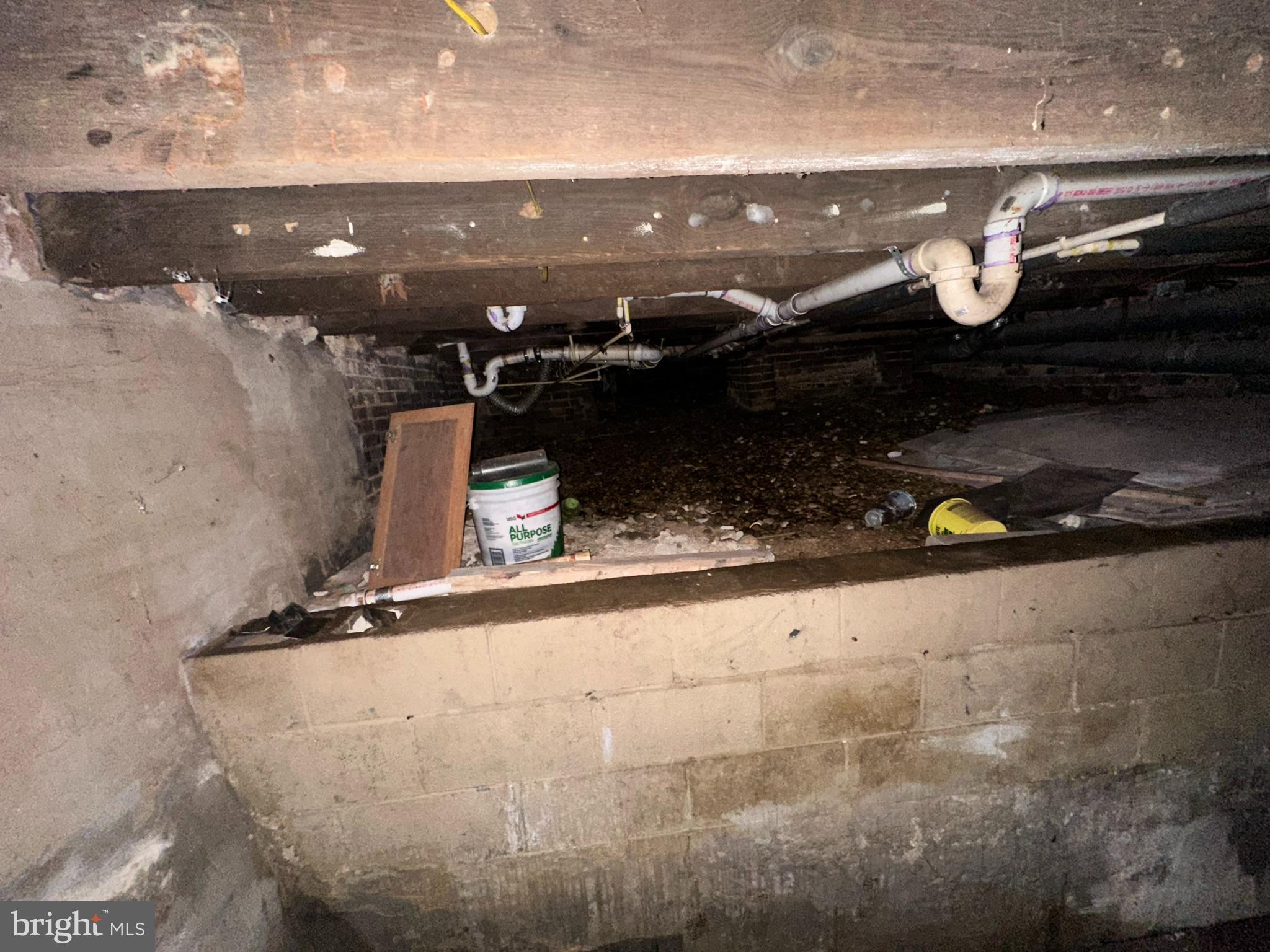 SANDTOWN-WINCHESTER - Residential