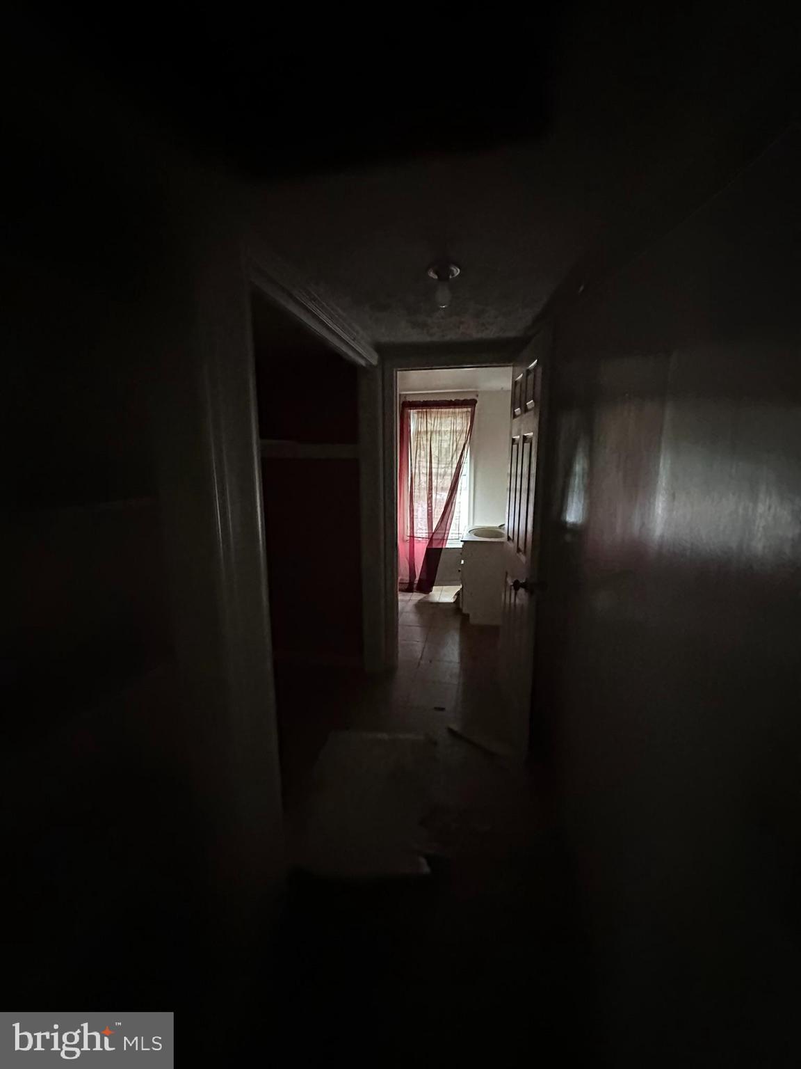 SANDTOWN-WINCHESTER - Residential