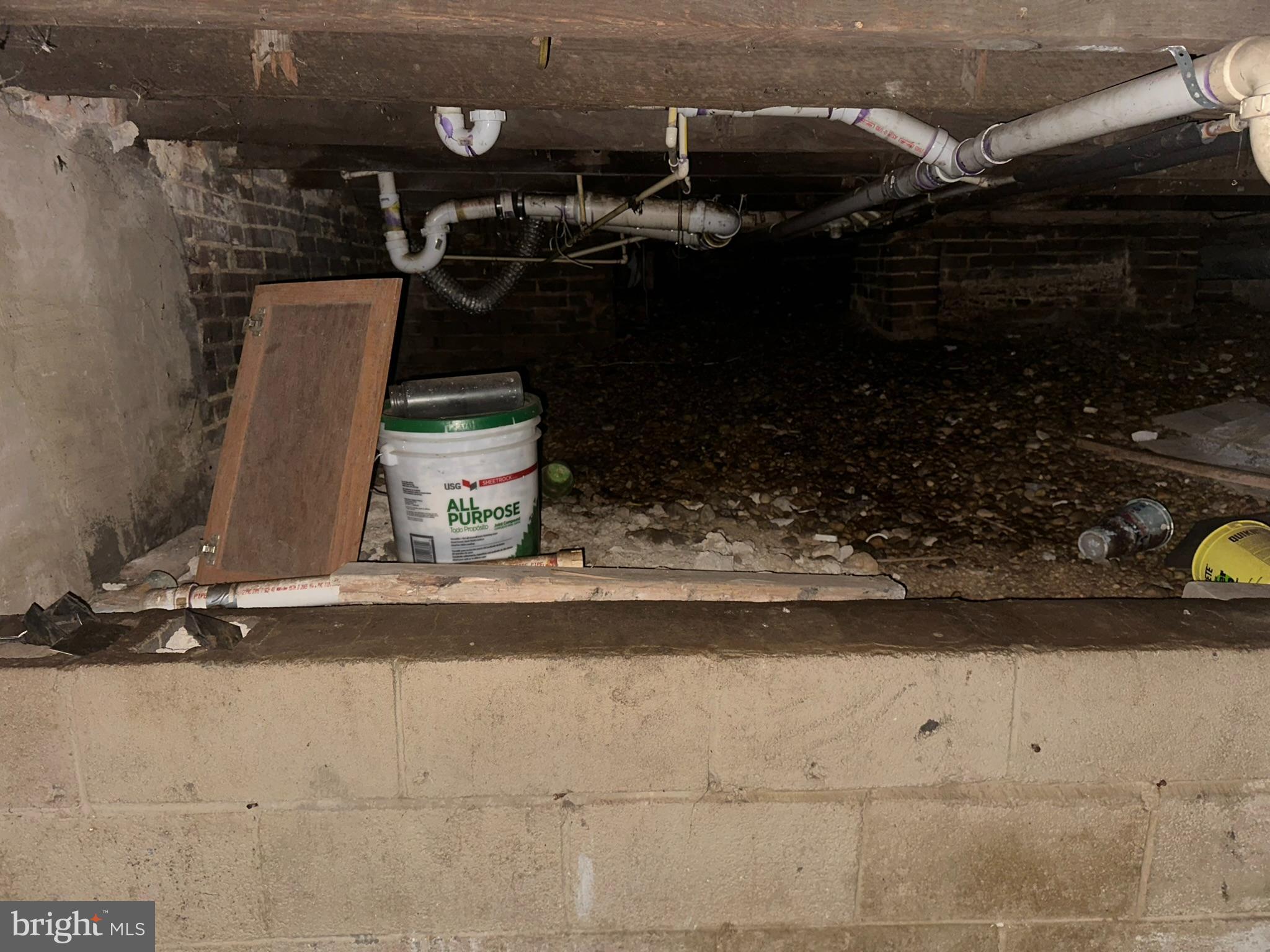 SANDTOWN-WINCHESTER - Residential