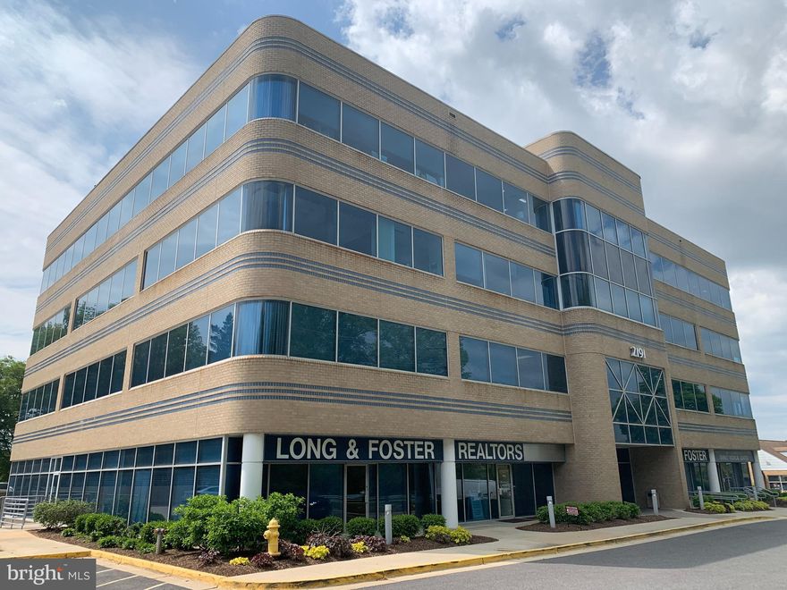 Class A Office Building.  Office space available in building:  1st Floor, 2056 SF, Office/Medical, $25.50 full service; 3rd Floor,  1850 SF, Office/Medical, $24.50 full service; (List price of $1,558.00 is based upon the 4th floor space of 763 SF at $24.50 per SF); Lower Level, 1800 SF, Office/Medical, starting at $22.50/SF full service.    Full Build Out Allowance Available.  Medical and General Use.   Conference/Meeting room available to all tenants.   Ample Parking to include Covered Parking.   Great location.    Easy access to Route 50, 97, 100.  Walk to shopping, dining, banks and restaurants.   Centrally located between Annapolis, Baltimore and Washington, DC.