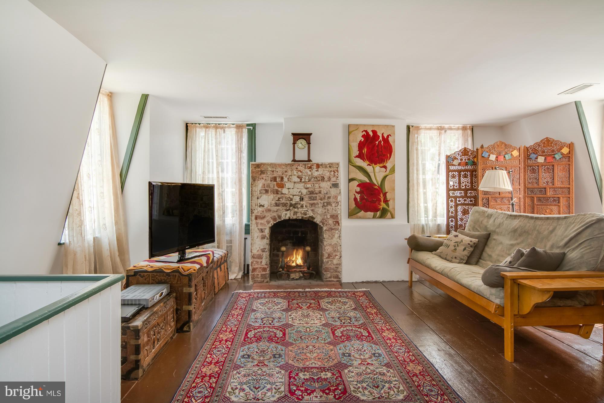 HISTORIC DISTRICT - Residential