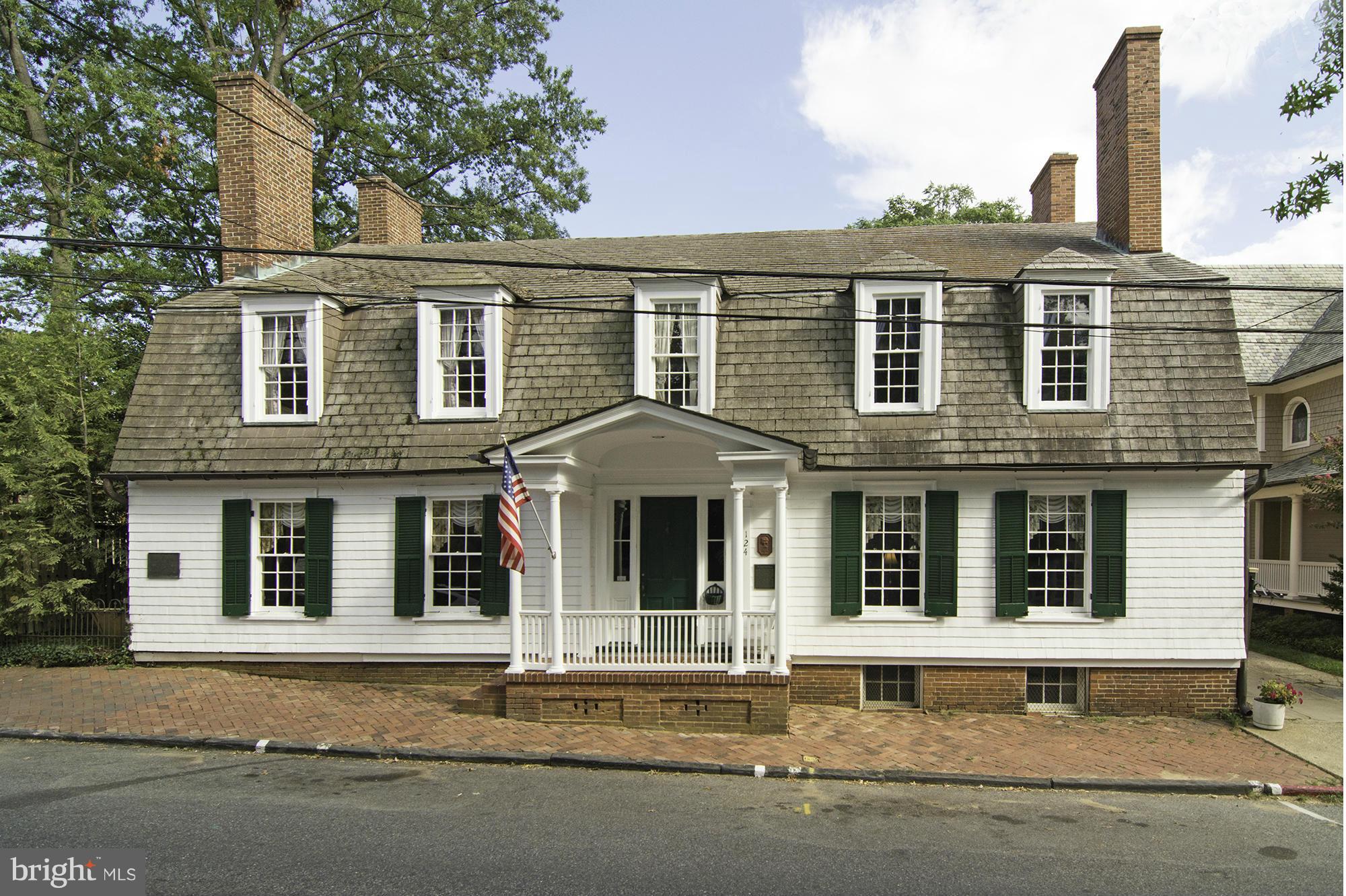 HISTORIC DISTRICT - Residential