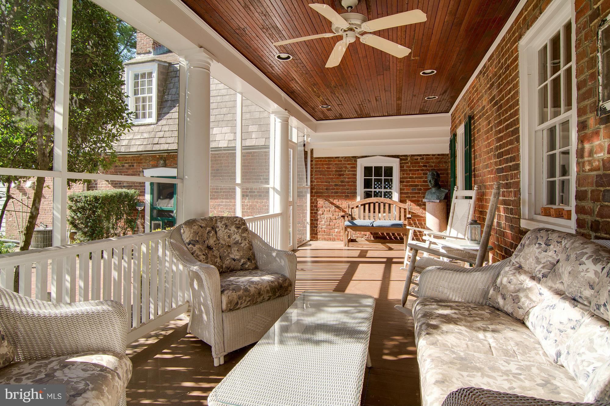 HISTORIC DISTRICT - Residential