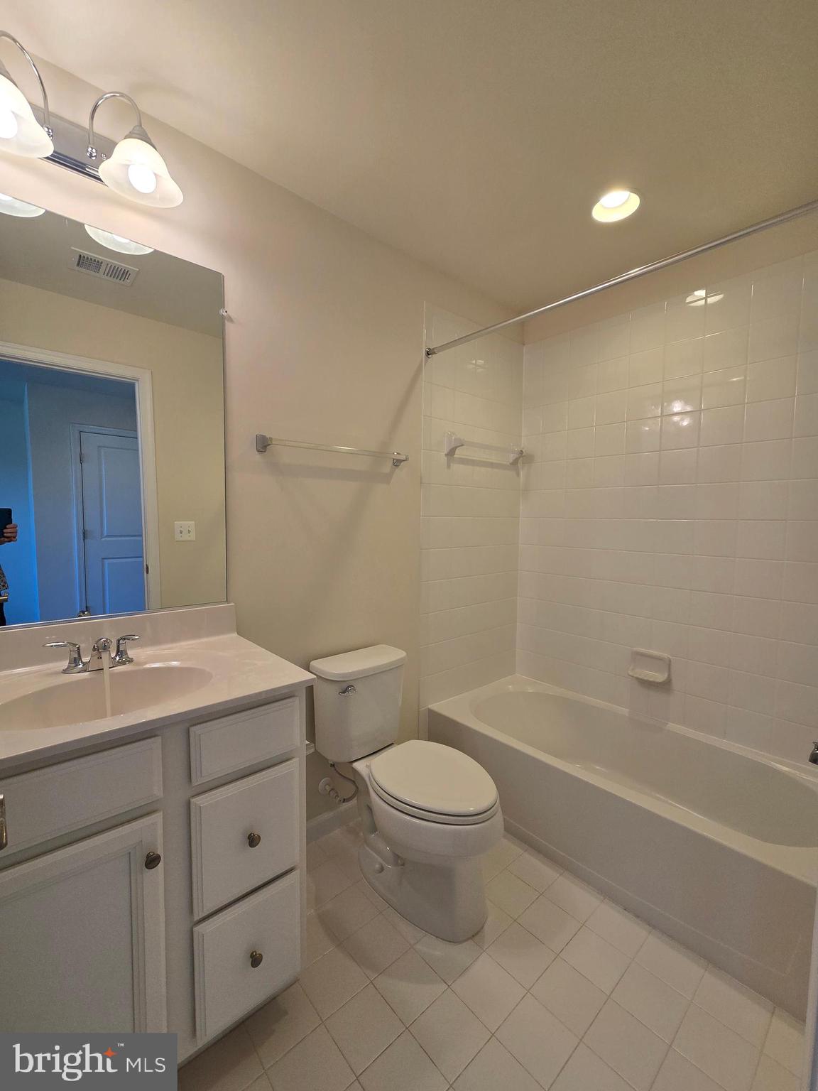 LANDING AT CENTRAL PARK - Residential