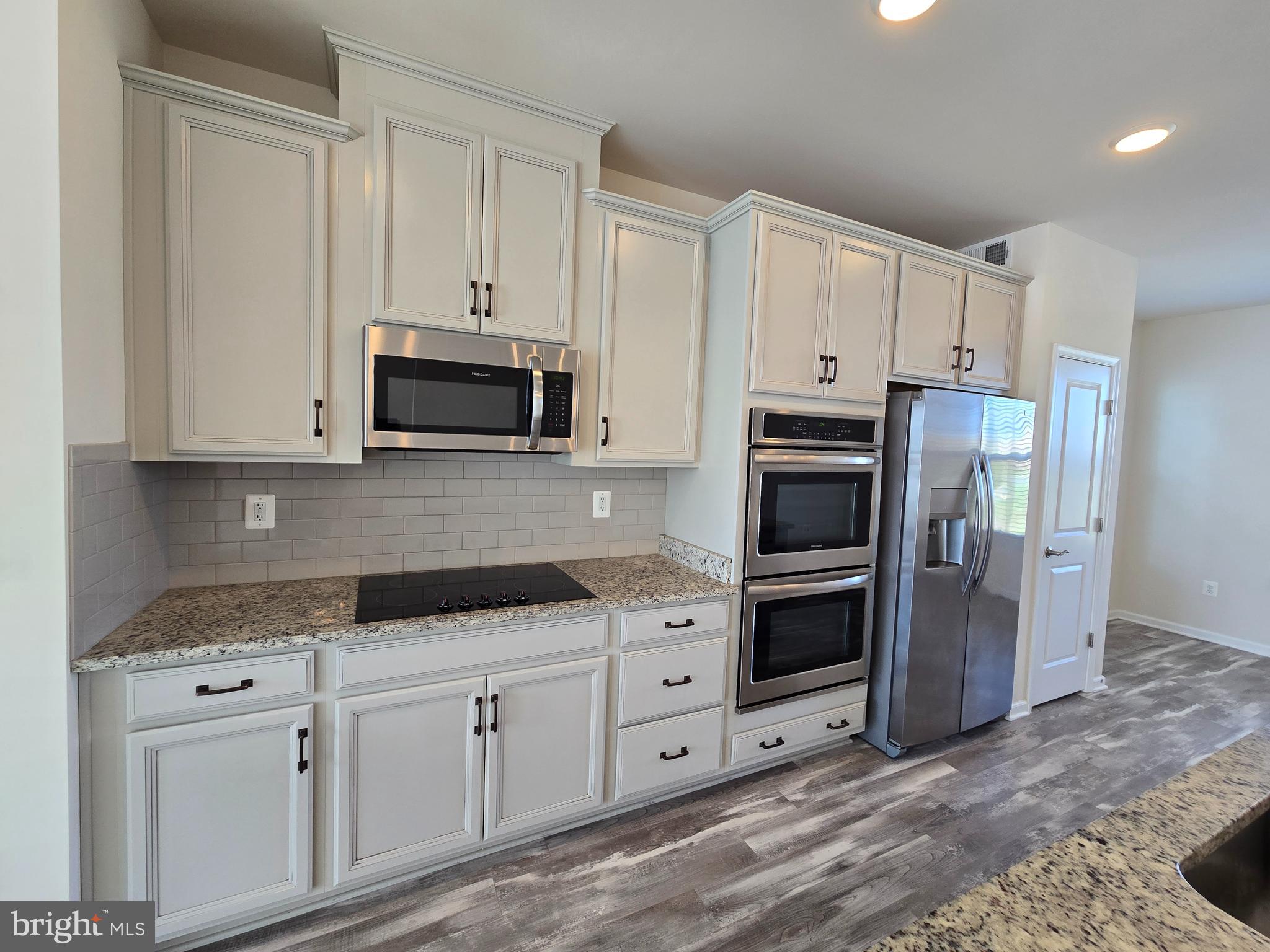 LANDING AT CENTRAL PARK - Residential