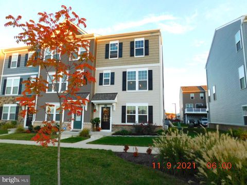 2208 SHADMOOR DRIVE FREDERICKSBURG VA 22401