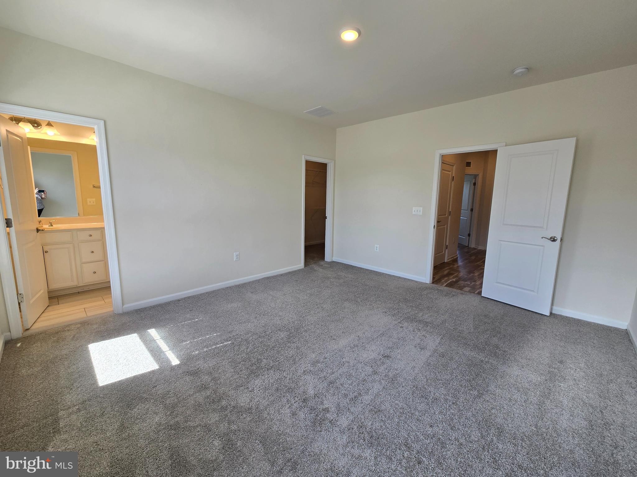 LANDING AT CENTRAL PARK - Residential