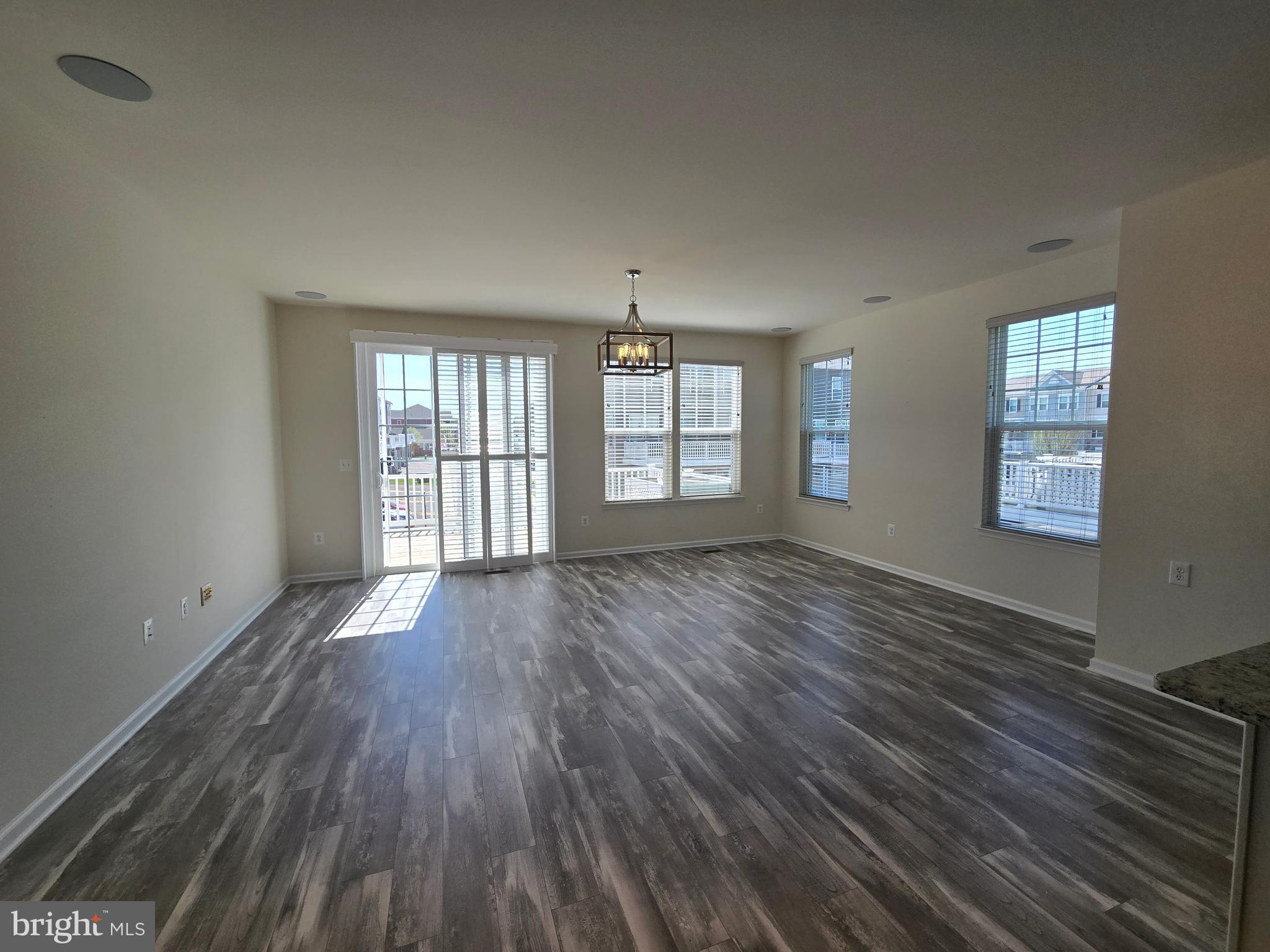 LANDING AT CENTRAL PARK - Residential